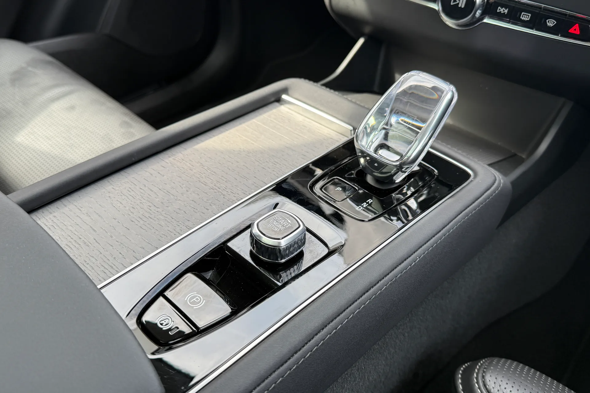 Volvo XC90 thumbnail image number 46