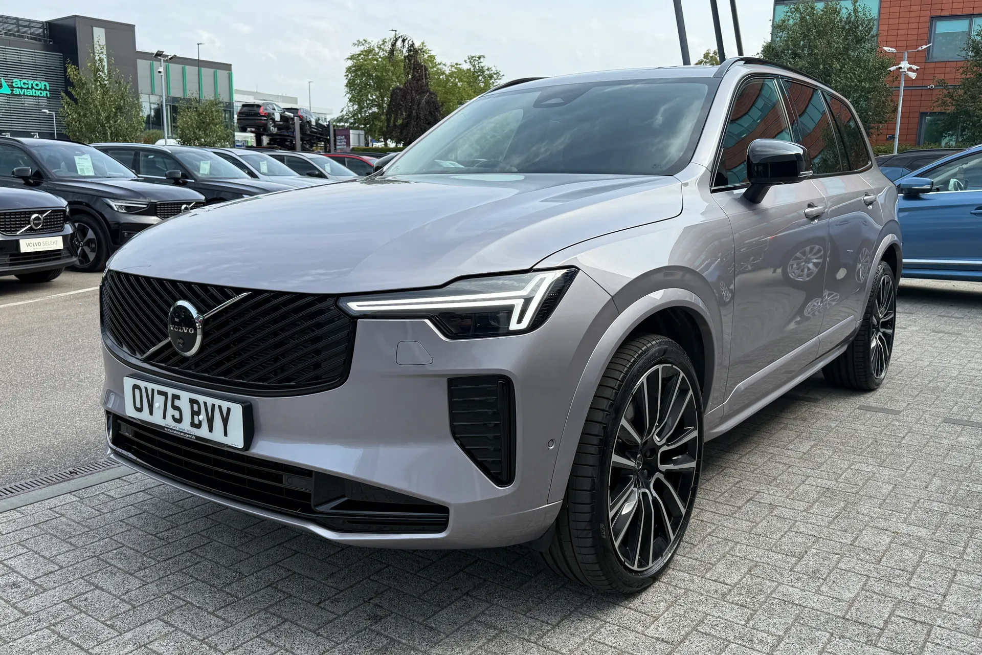 Volvo XC90 thumbnail image number 16