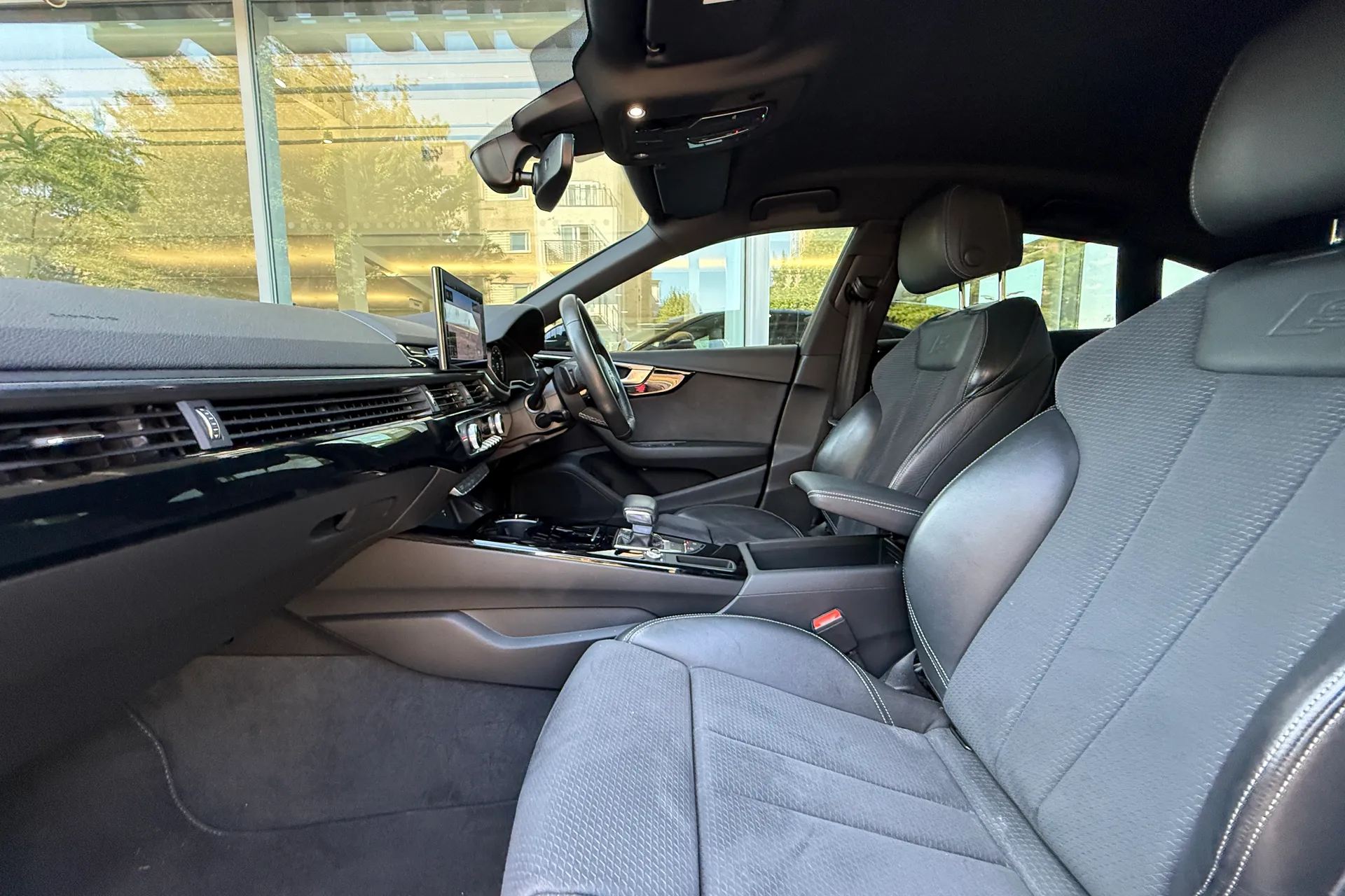 Audi A5 thumbnail image number 52