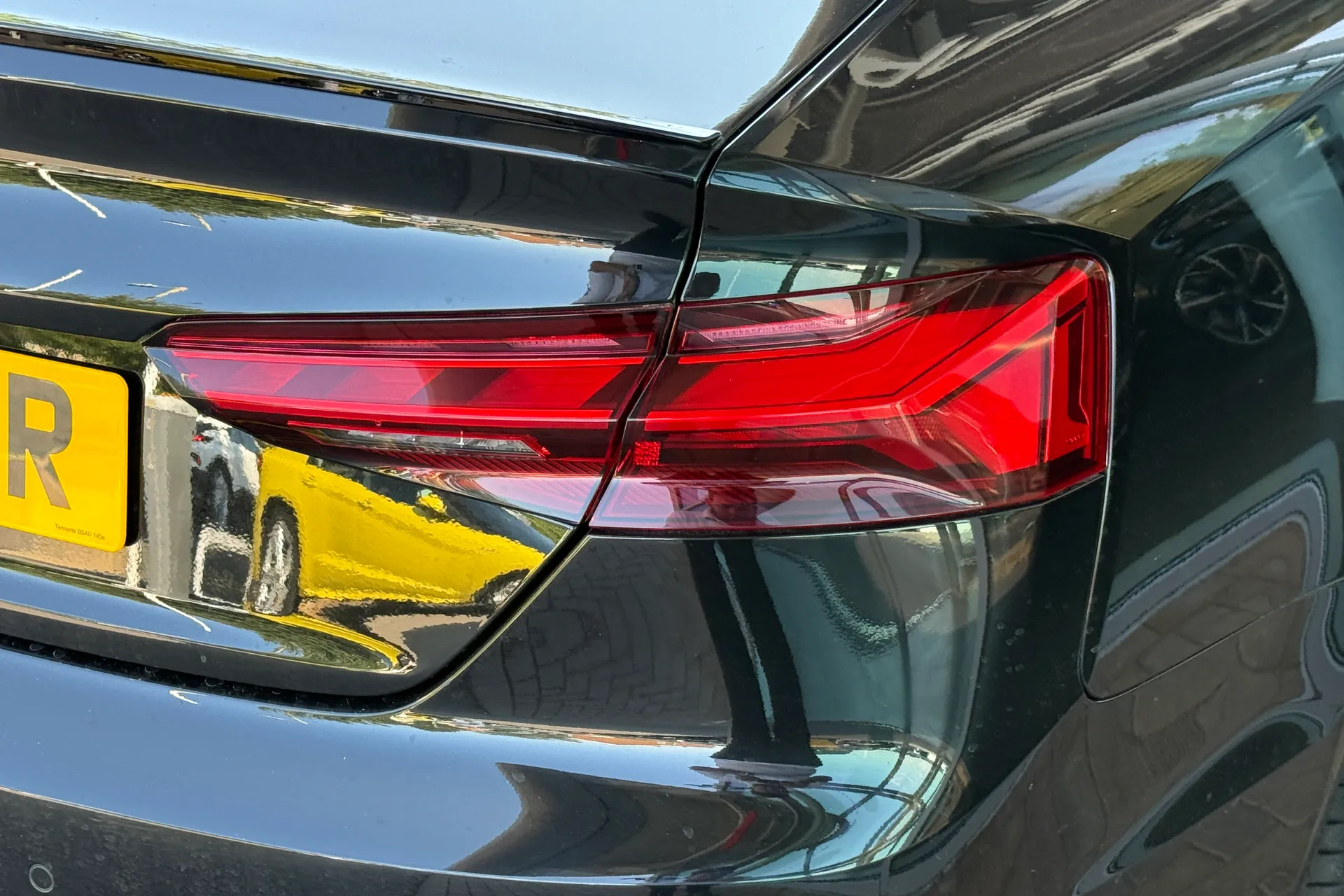 Audi A5 thumbnail image number 46