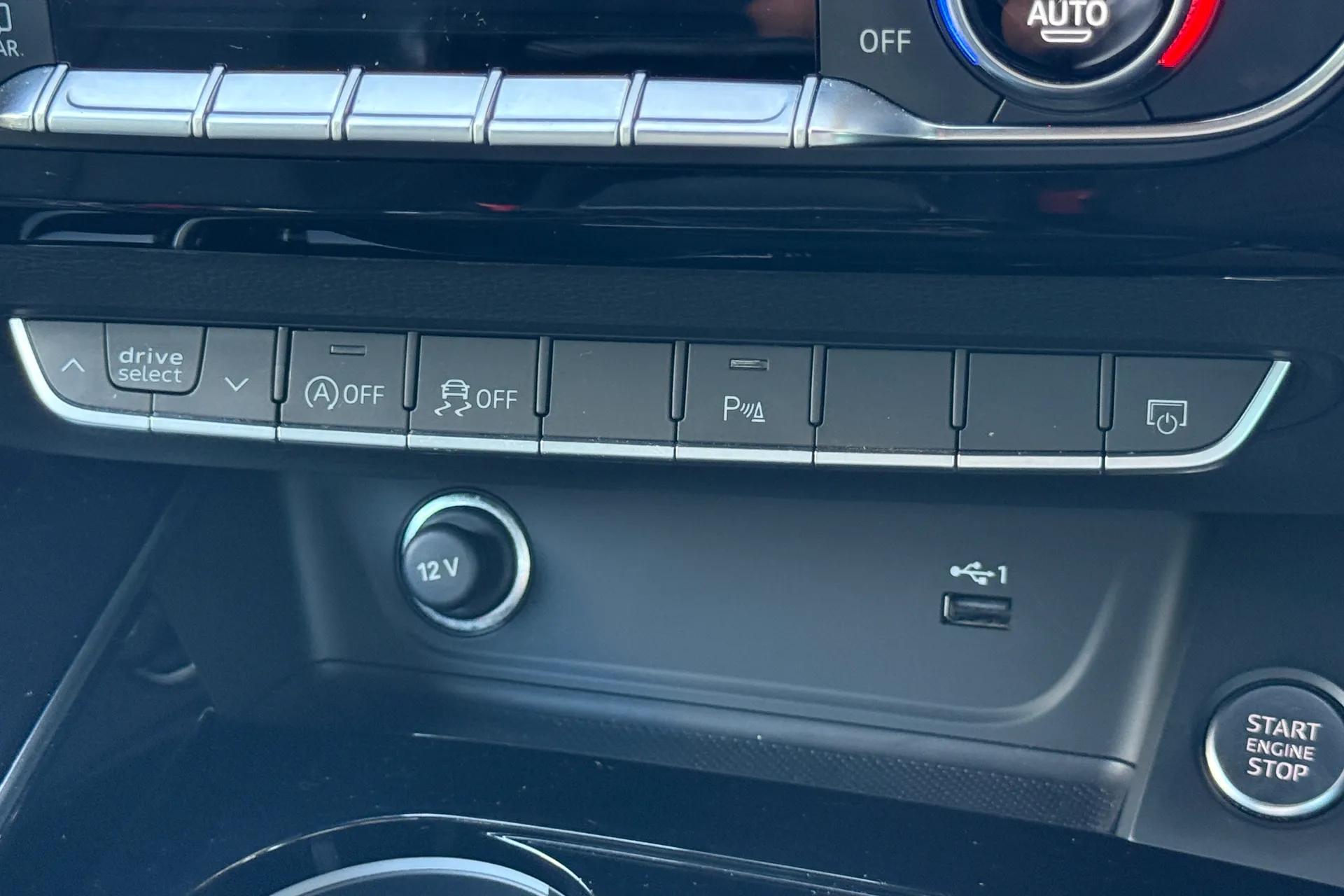 Audi A5 thumbnail image number 24