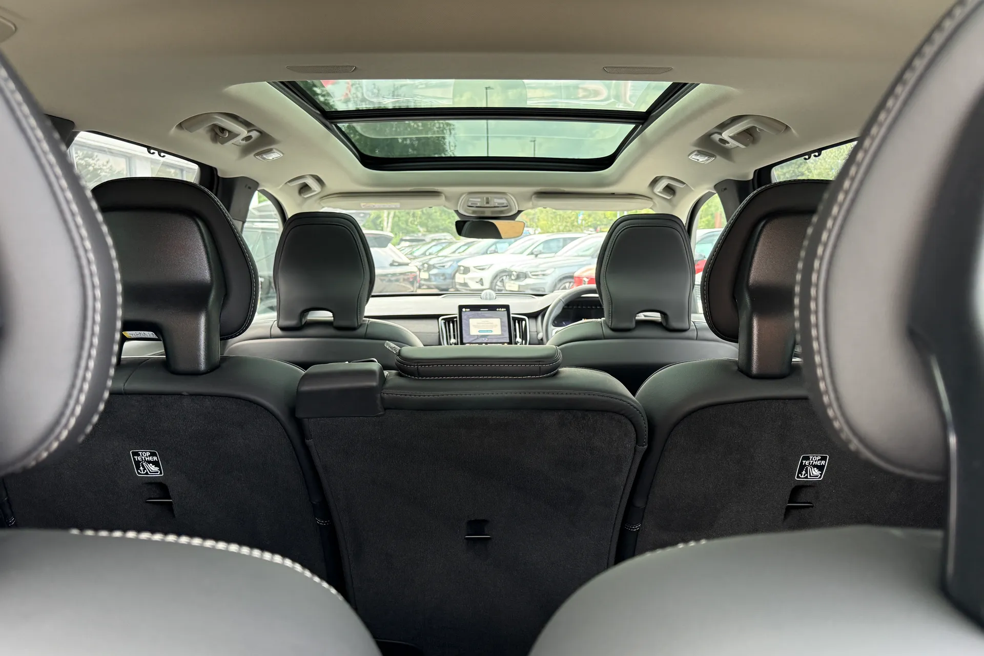 Volvo XC90 thumbnail image number 8