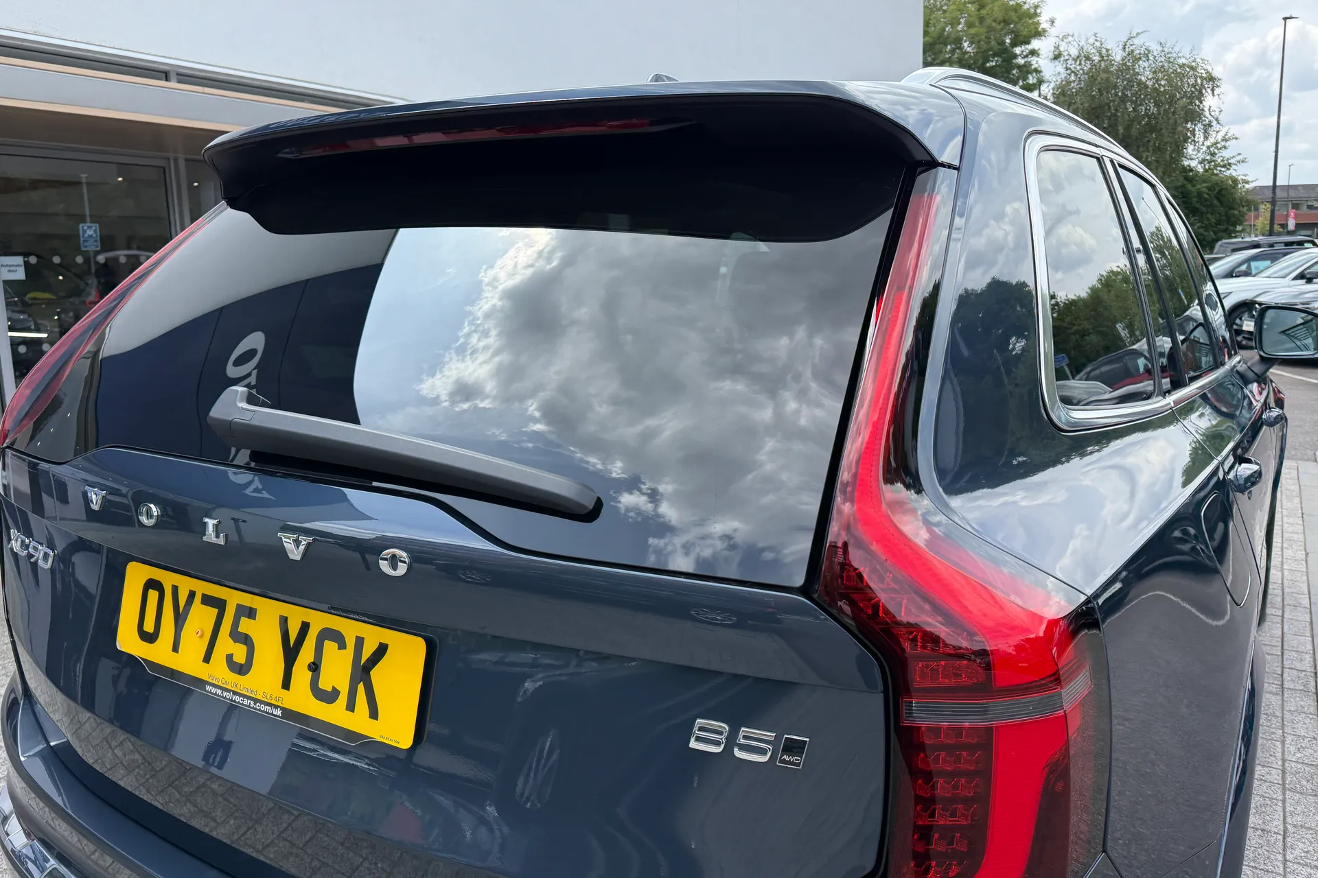 Volvo XC90 thumbnail image number 21