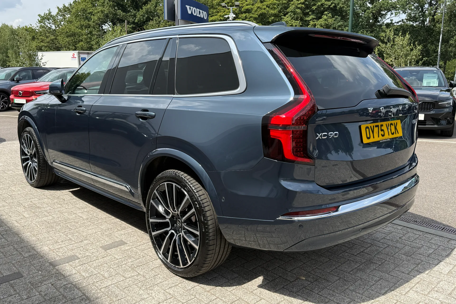 Volvo XC90 thumbnail image number 14