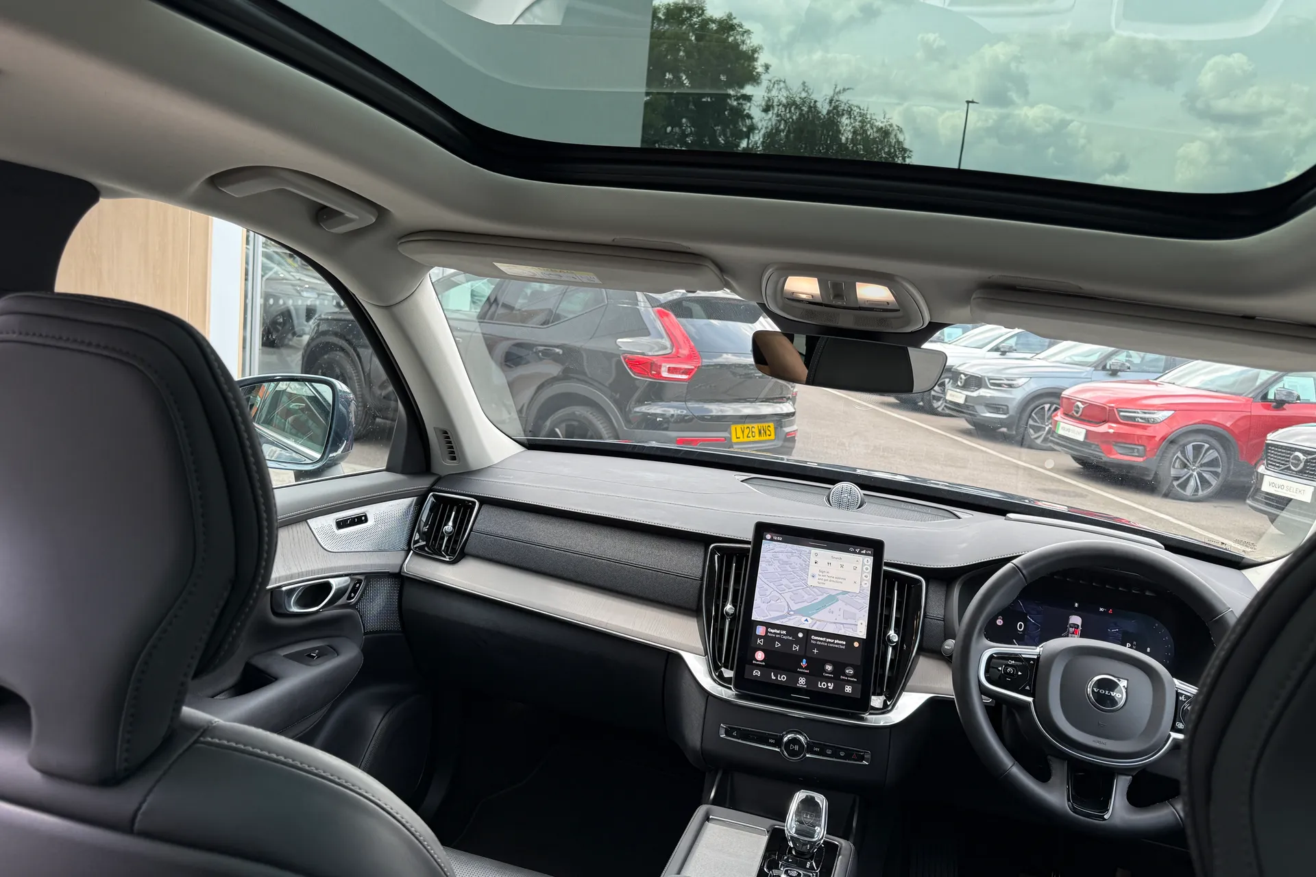 Volvo XC90 thumbnail image number 34