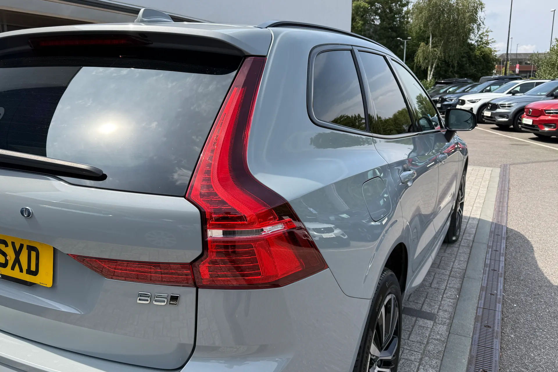 Volvo XC60 thumbnail image number 18