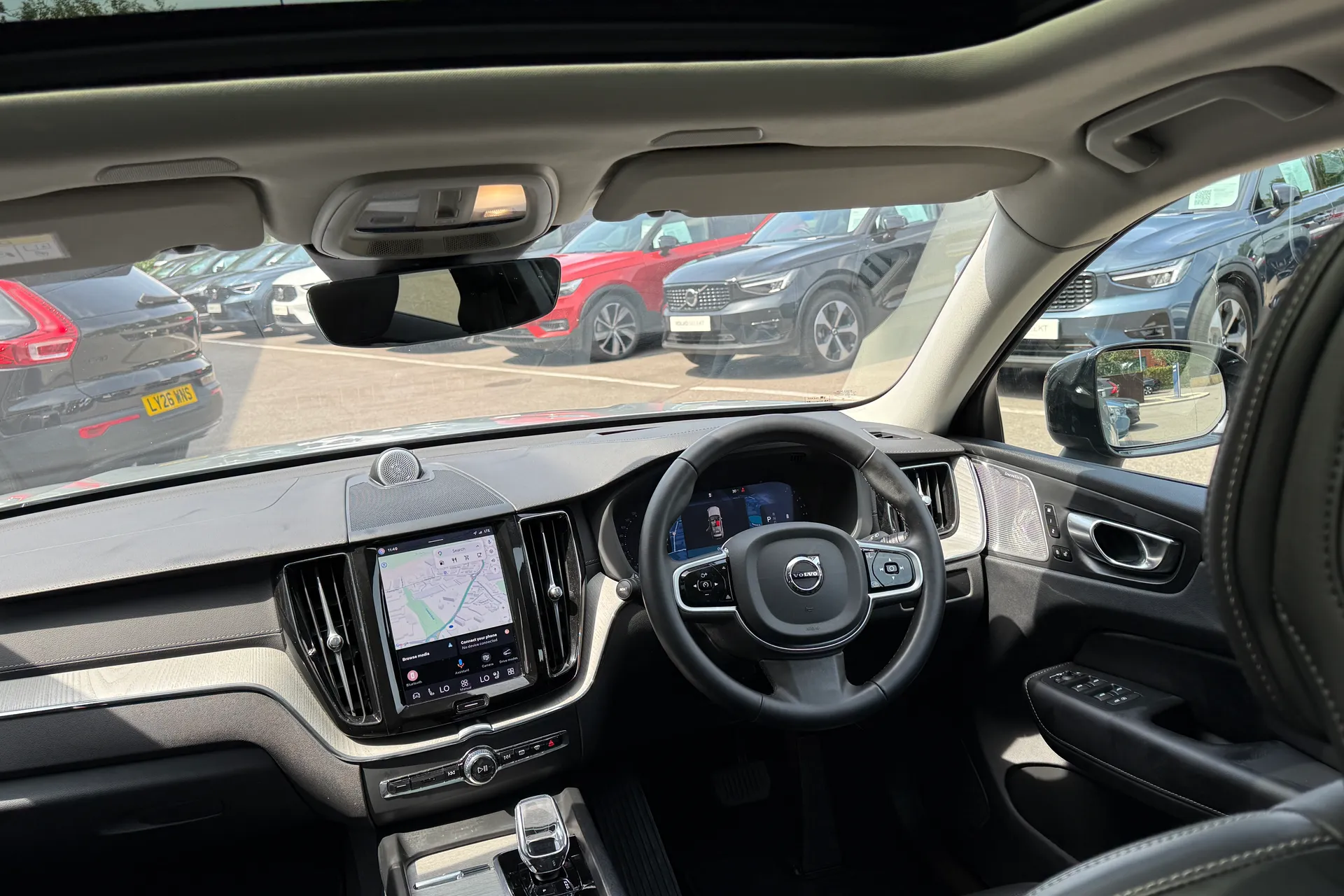 Volvo XC60 thumbnail image number 34