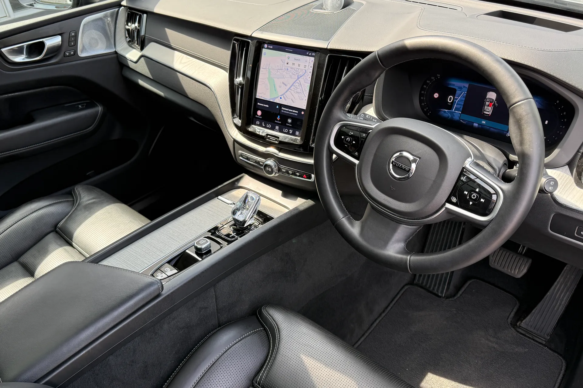 Volvo XC60 thumbnail image number 6