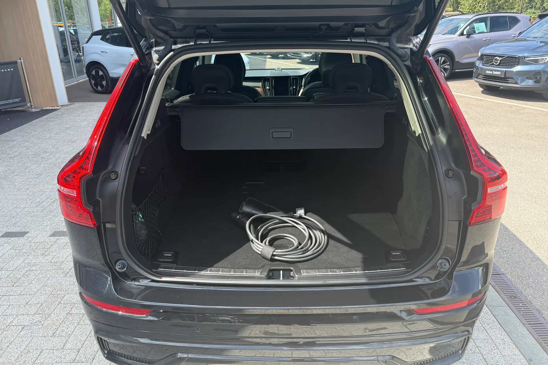 Volvo XC60 thumbnail image number 20