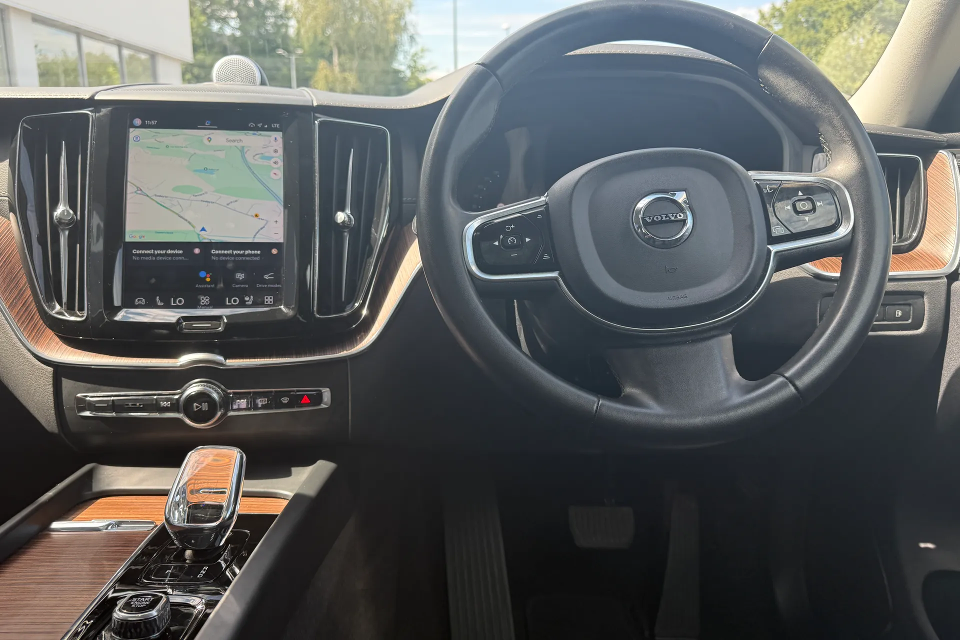 Volvo XC60 thumbnail image number 33