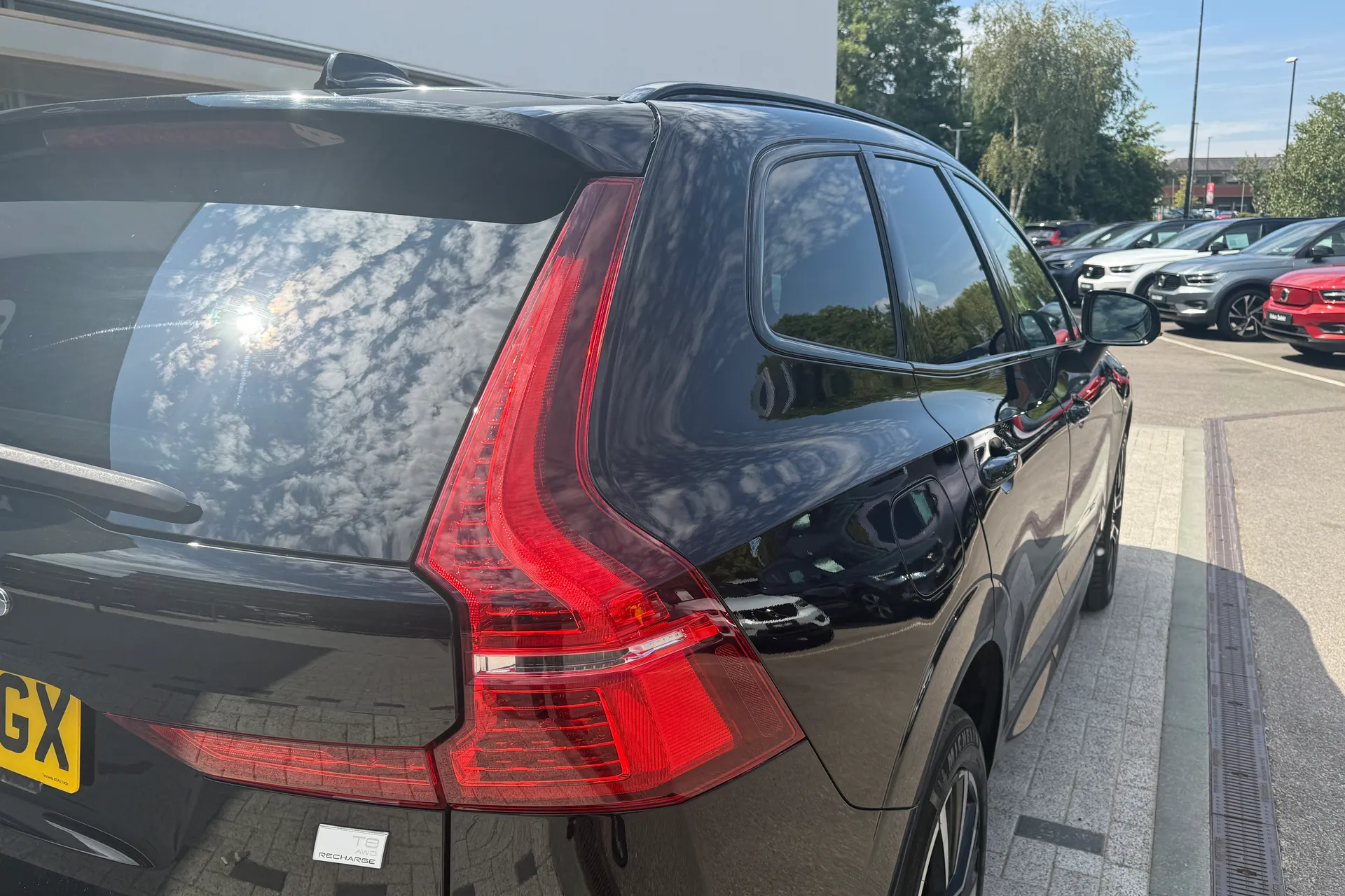 Volvo XC60 thumbnail image number 17