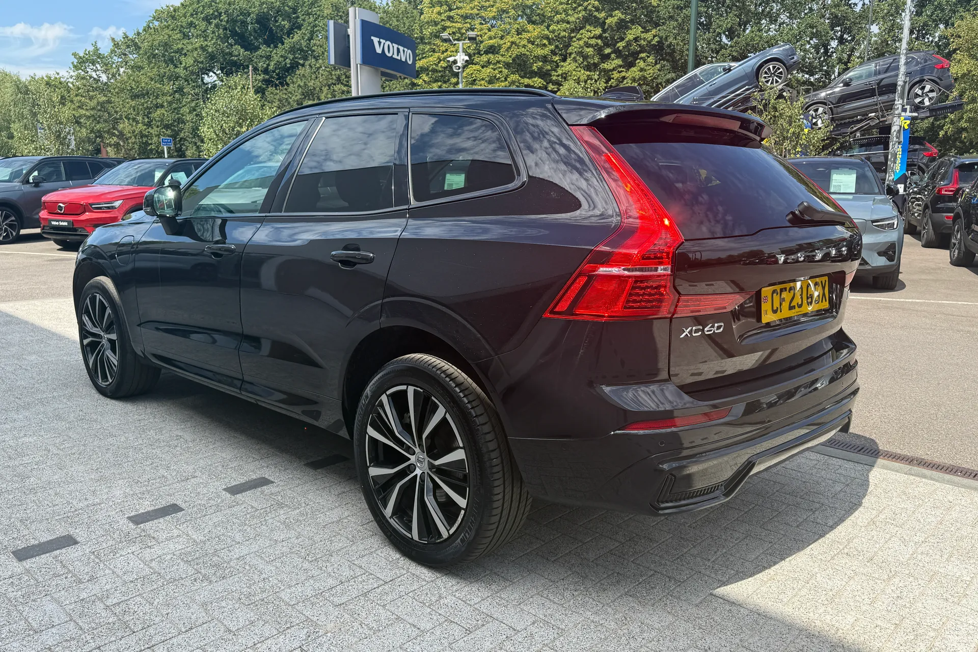 Volvo XC60 thumbnail image number 10