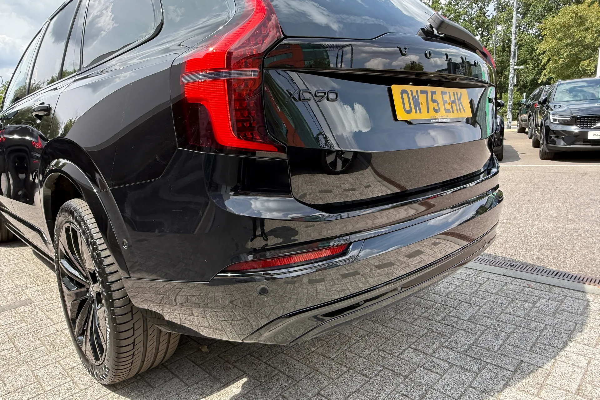 Volvo XC90 thumbnail image number 22