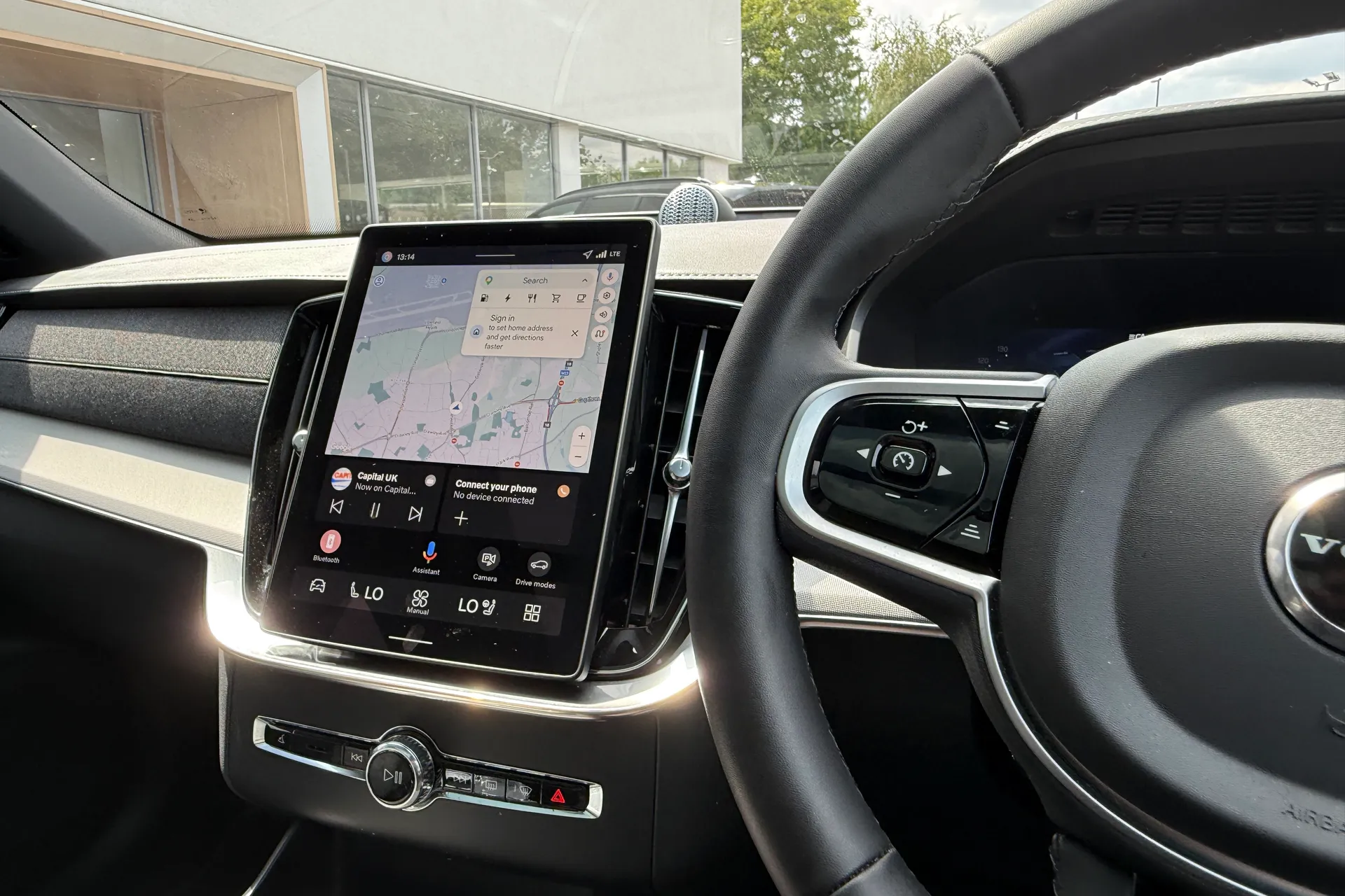 Volvo XC90 thumbnail image number 38
