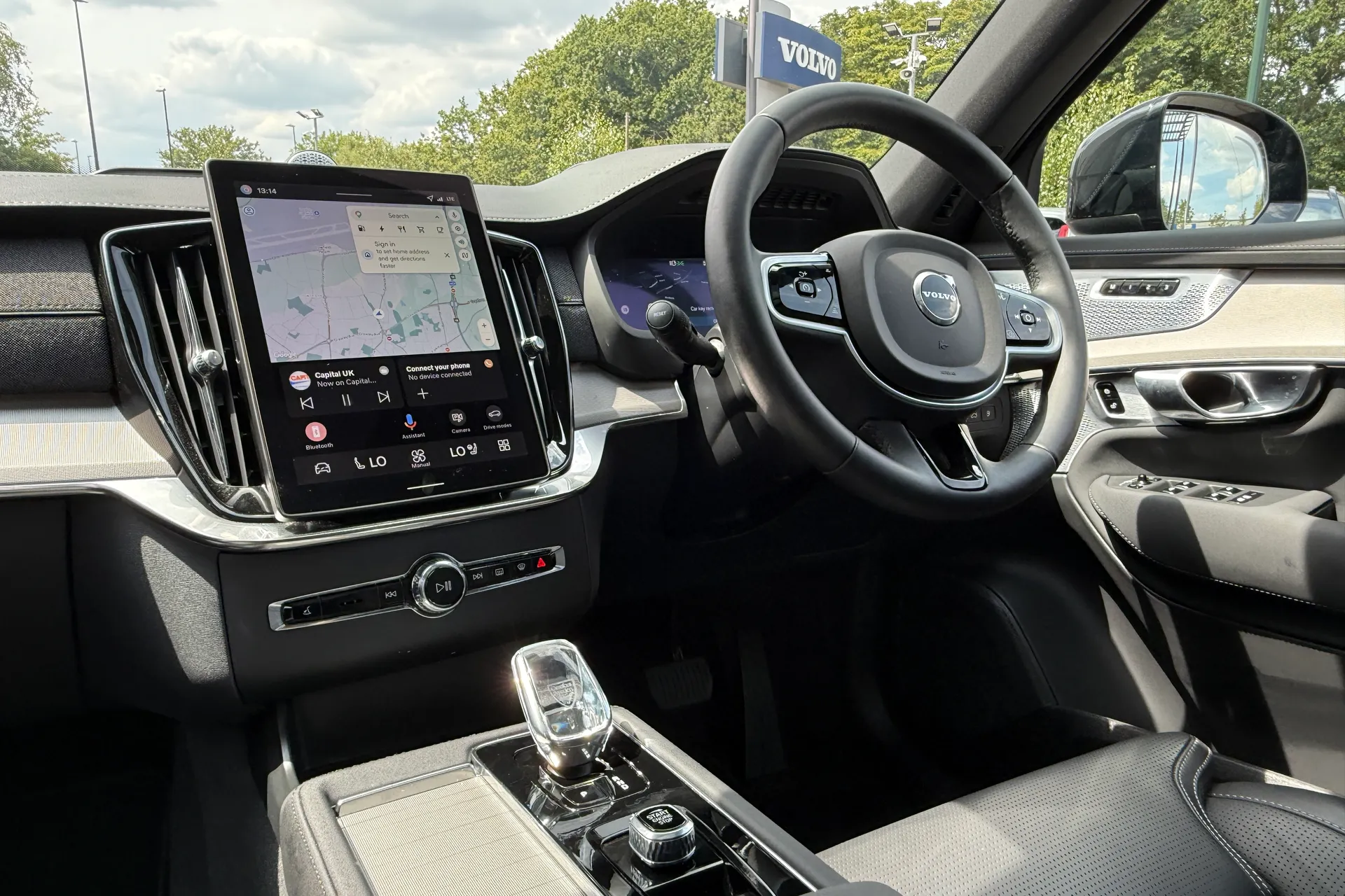Volvo XC90 thumbnail image number 37