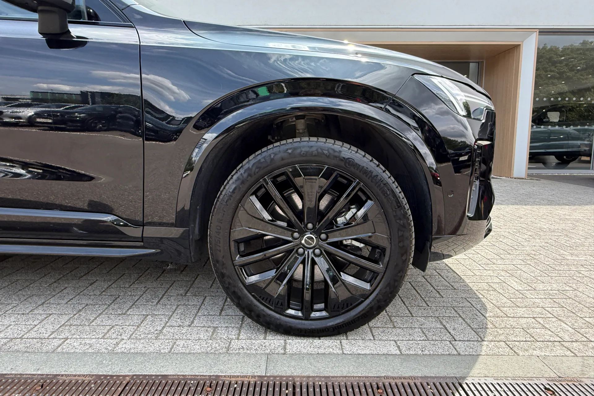 Volvo XC90 thumbnail image number 17
