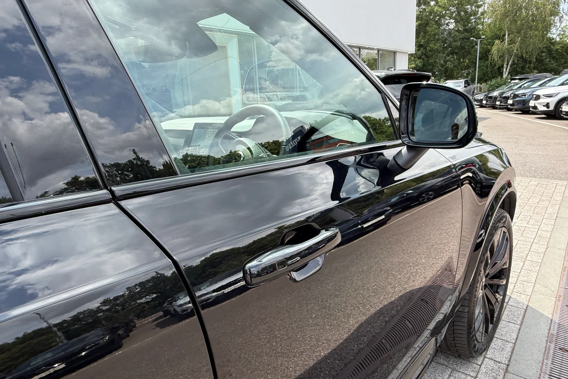 Volvo XC90 thumbnail image number 18