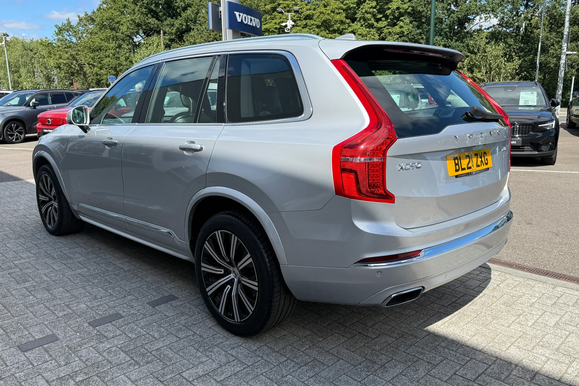 Volvo XC90 thumbnail image number 13