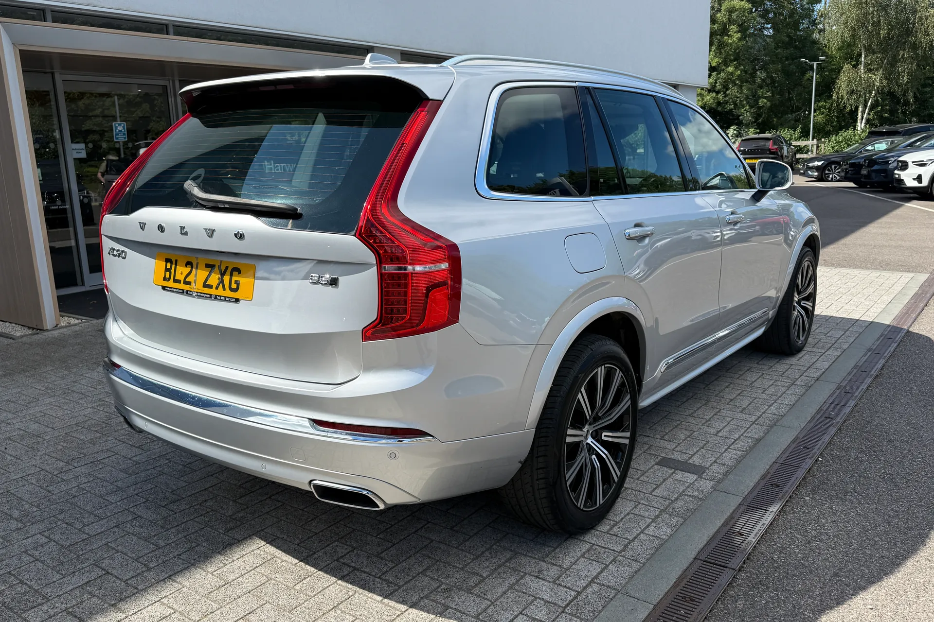 Volvo XC90 thumbnail image number 11