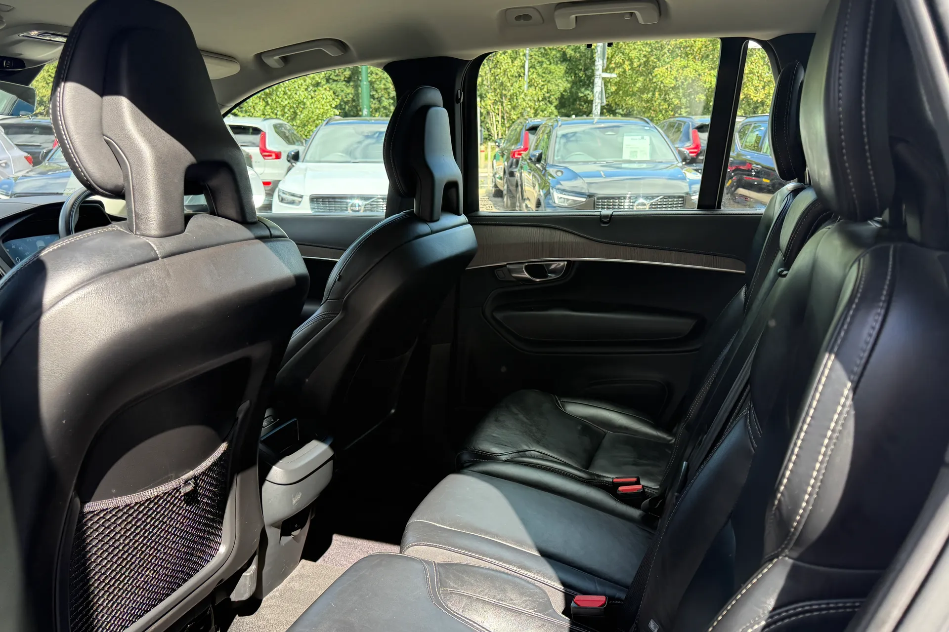 Volvo XC90 thumbnail image number 33