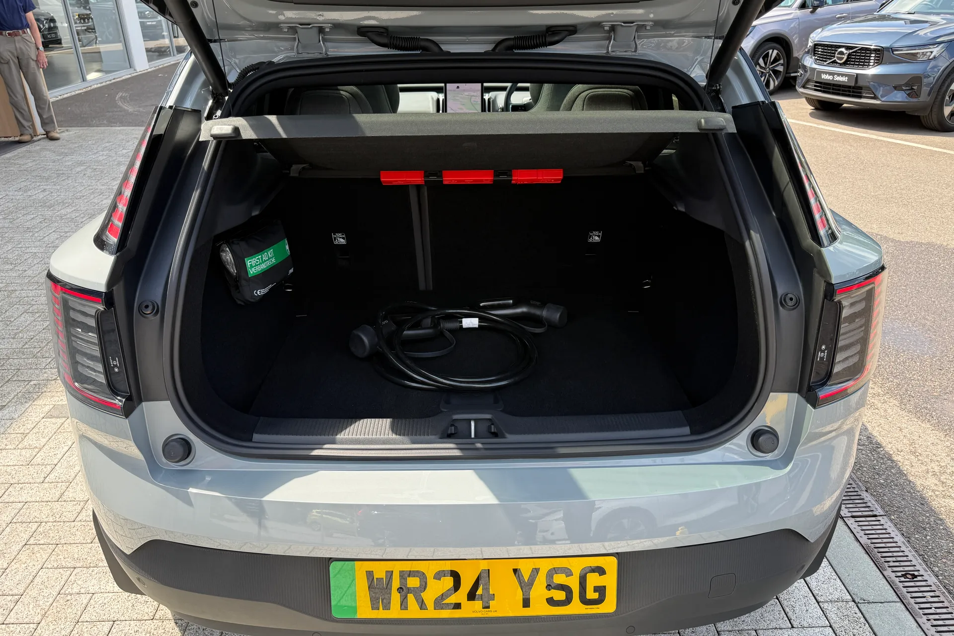 Volvo EX30 thumbnail image number 20