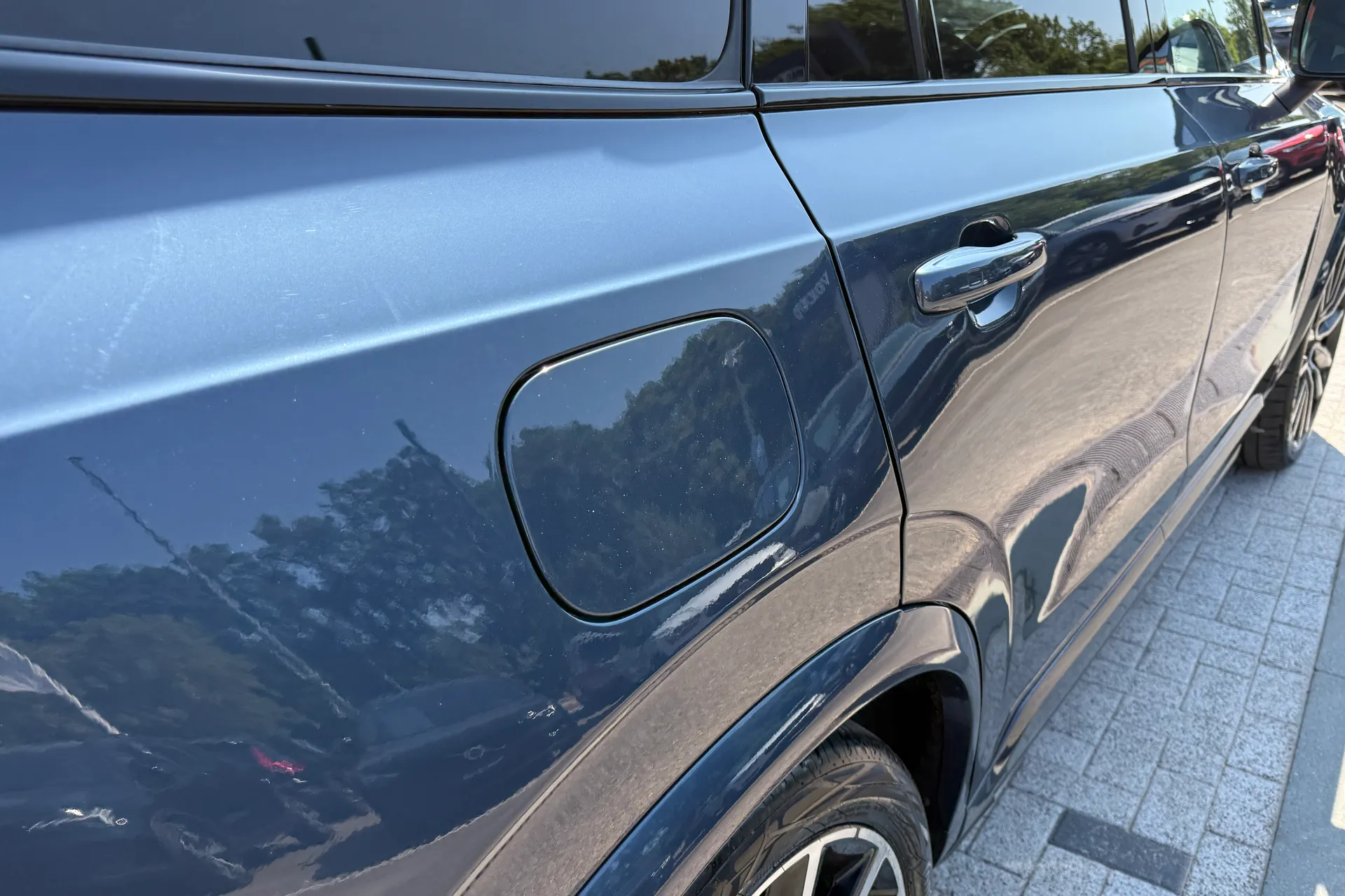 Volvo XC90 thumbnail image number 19