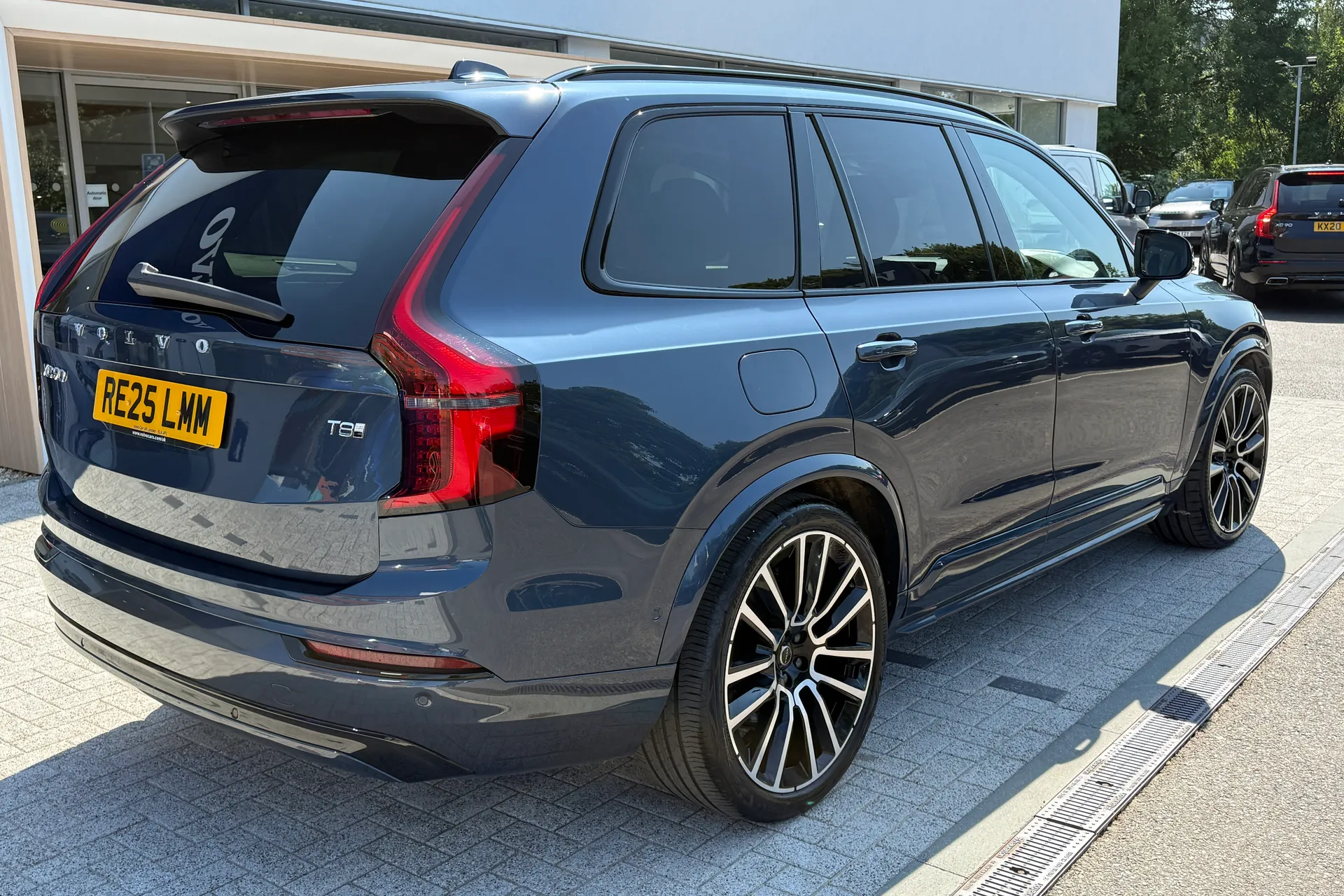 Volvo XC90 thumbnail image number 11