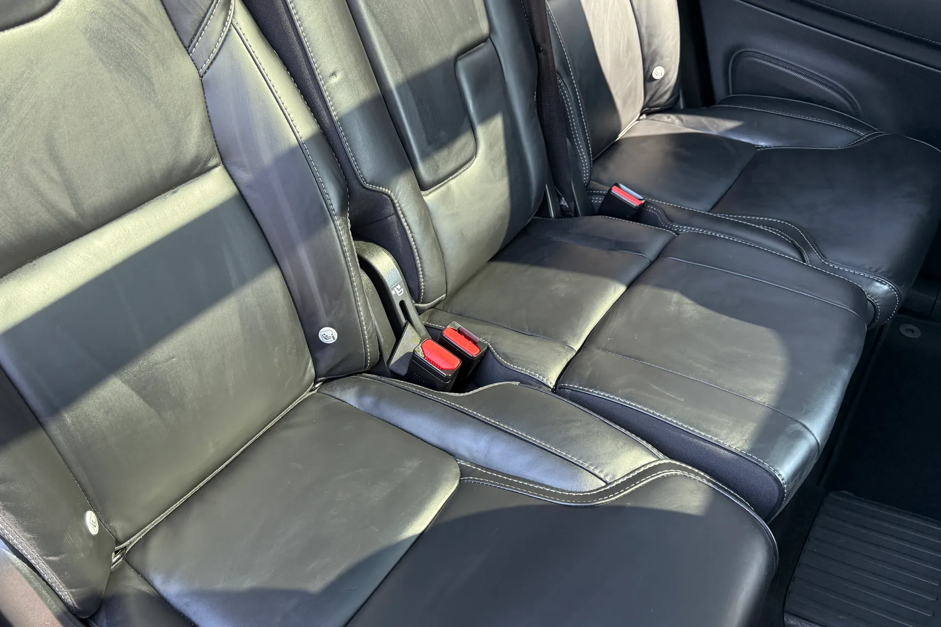 Volvo XC90 thumbnail image number 27
