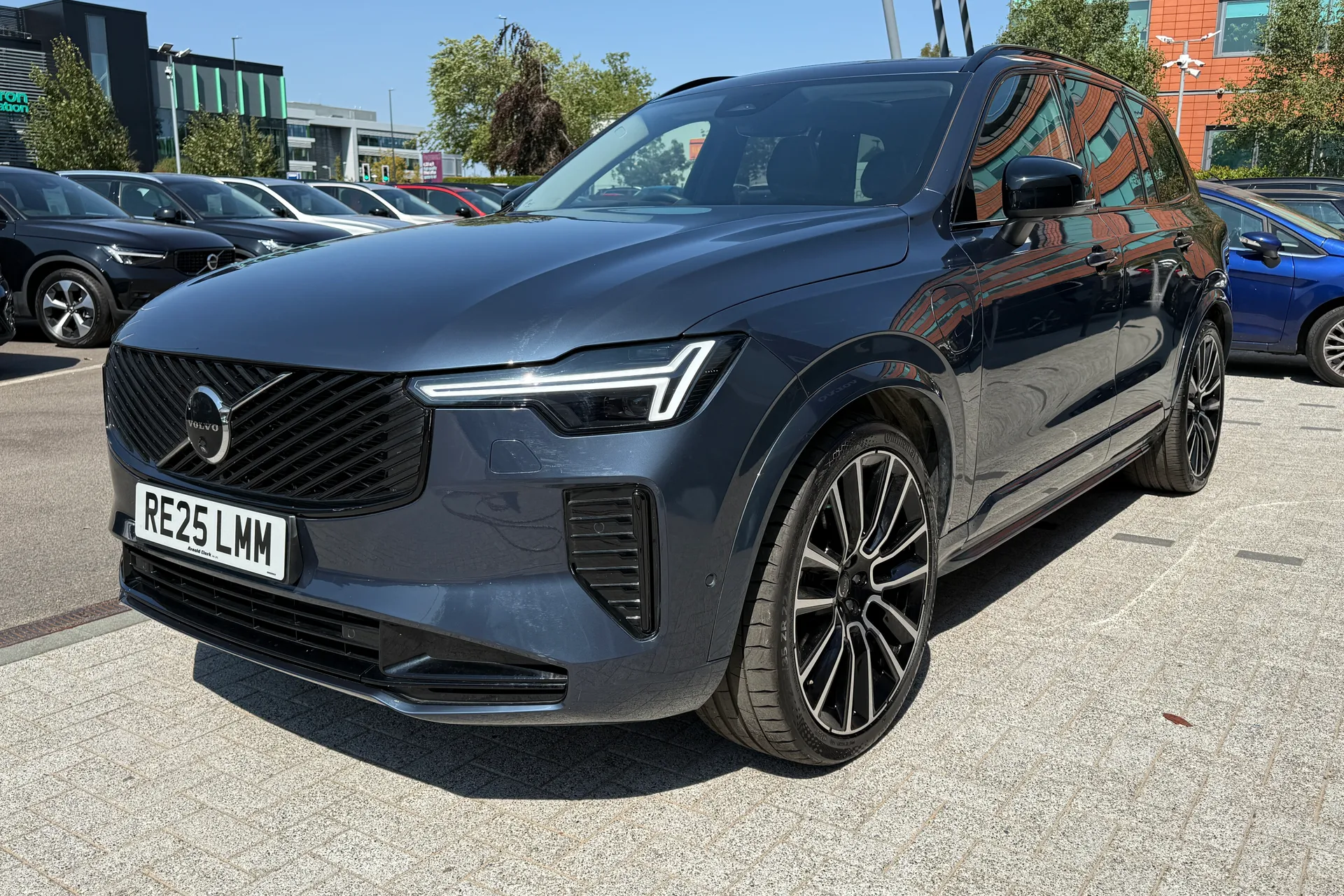 Volvo XC90 thumbnail image number 15