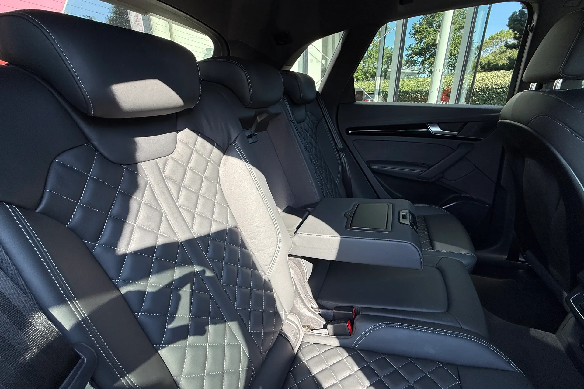 Audi Q5 thumbnail image number 43