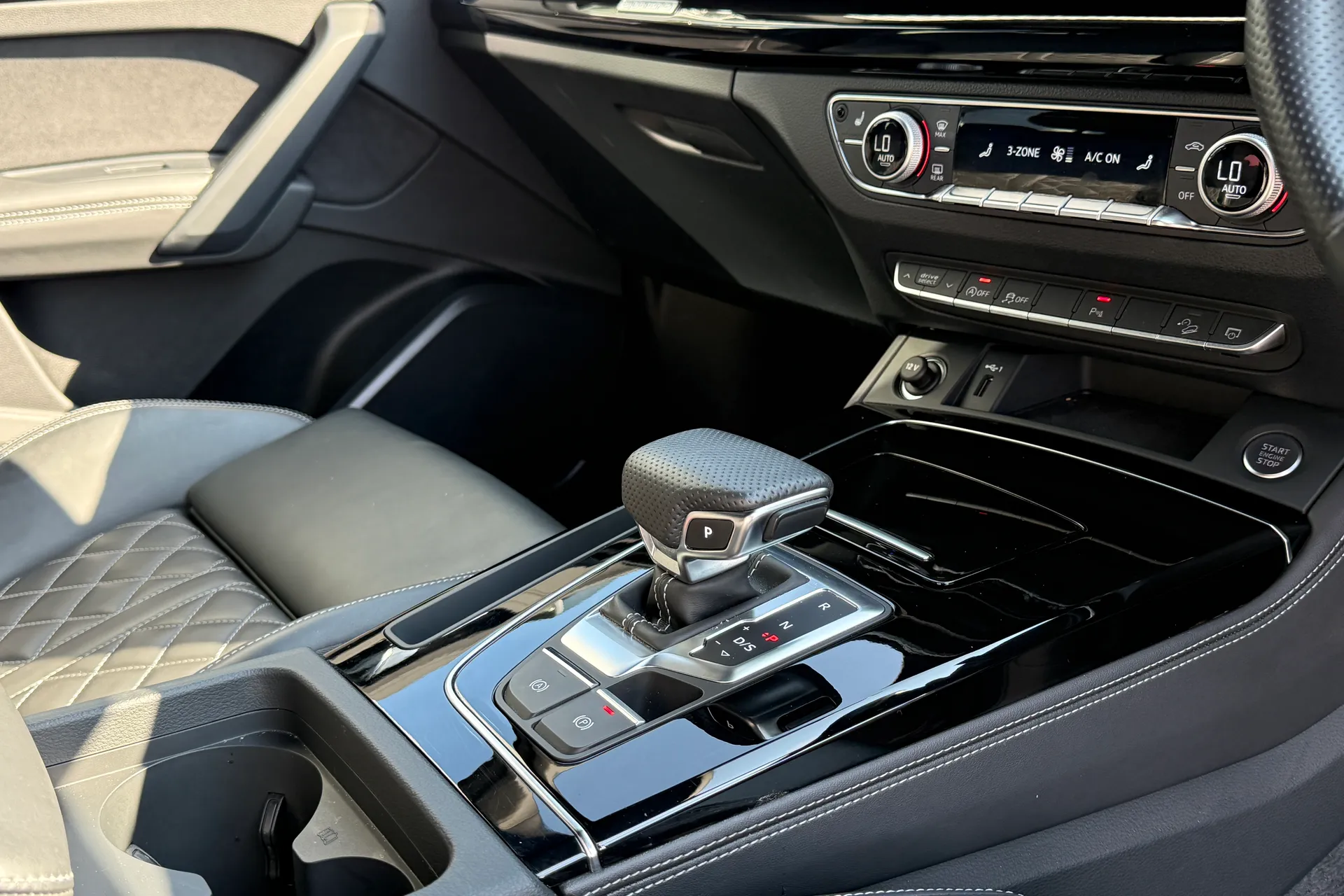 Audi Q5 thumbnail image number 18