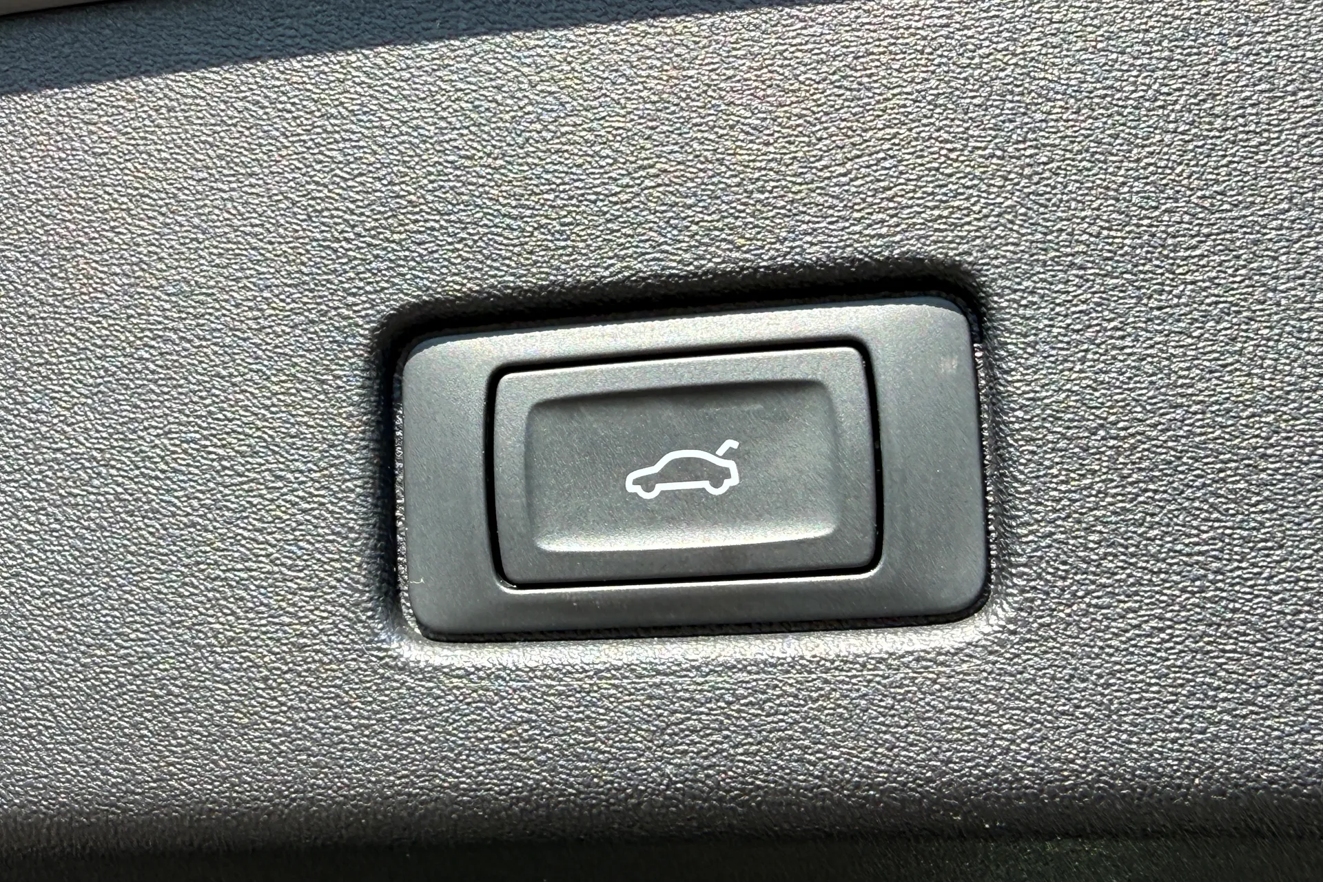 Audi Q4 thumbnail image number 39