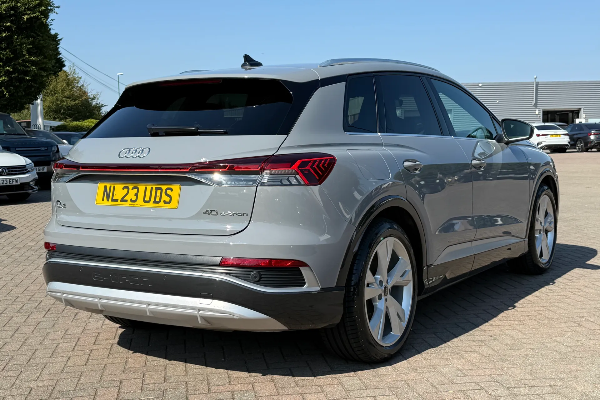 Audi Q4 thumbnail image number 33