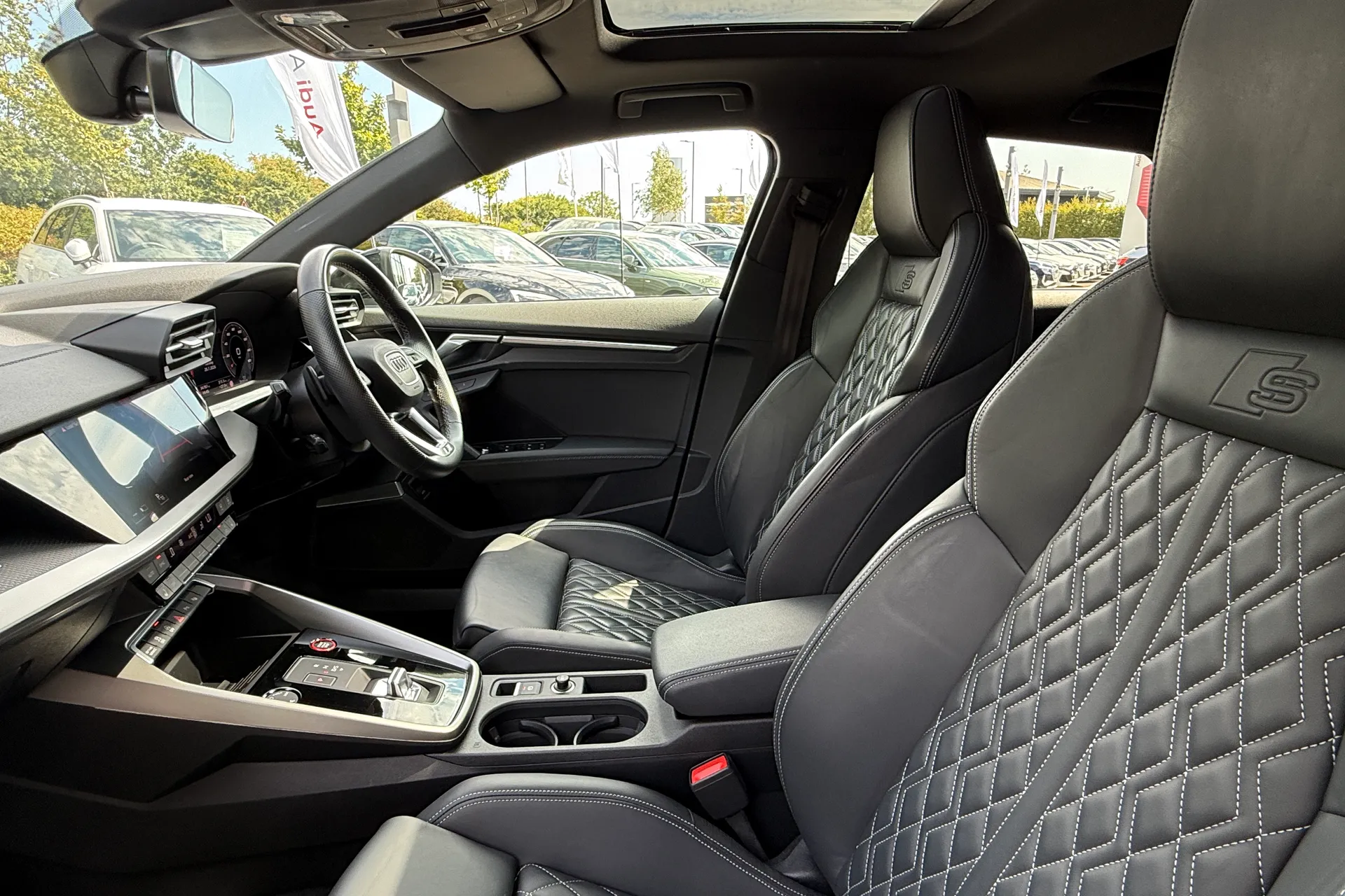 Audi A3 thumbnail image number 37
