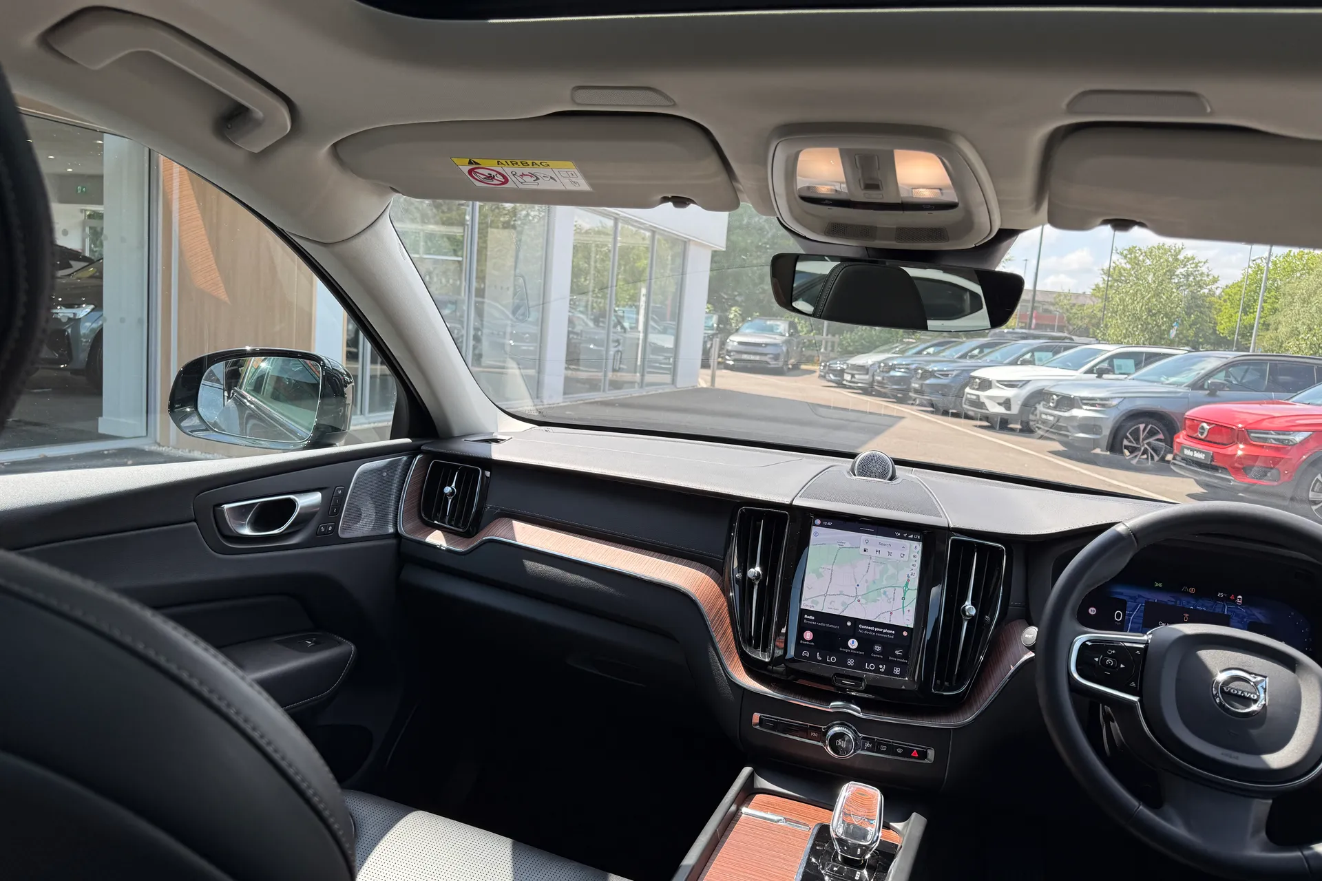 Volvo XC60 thumbnail image number 33