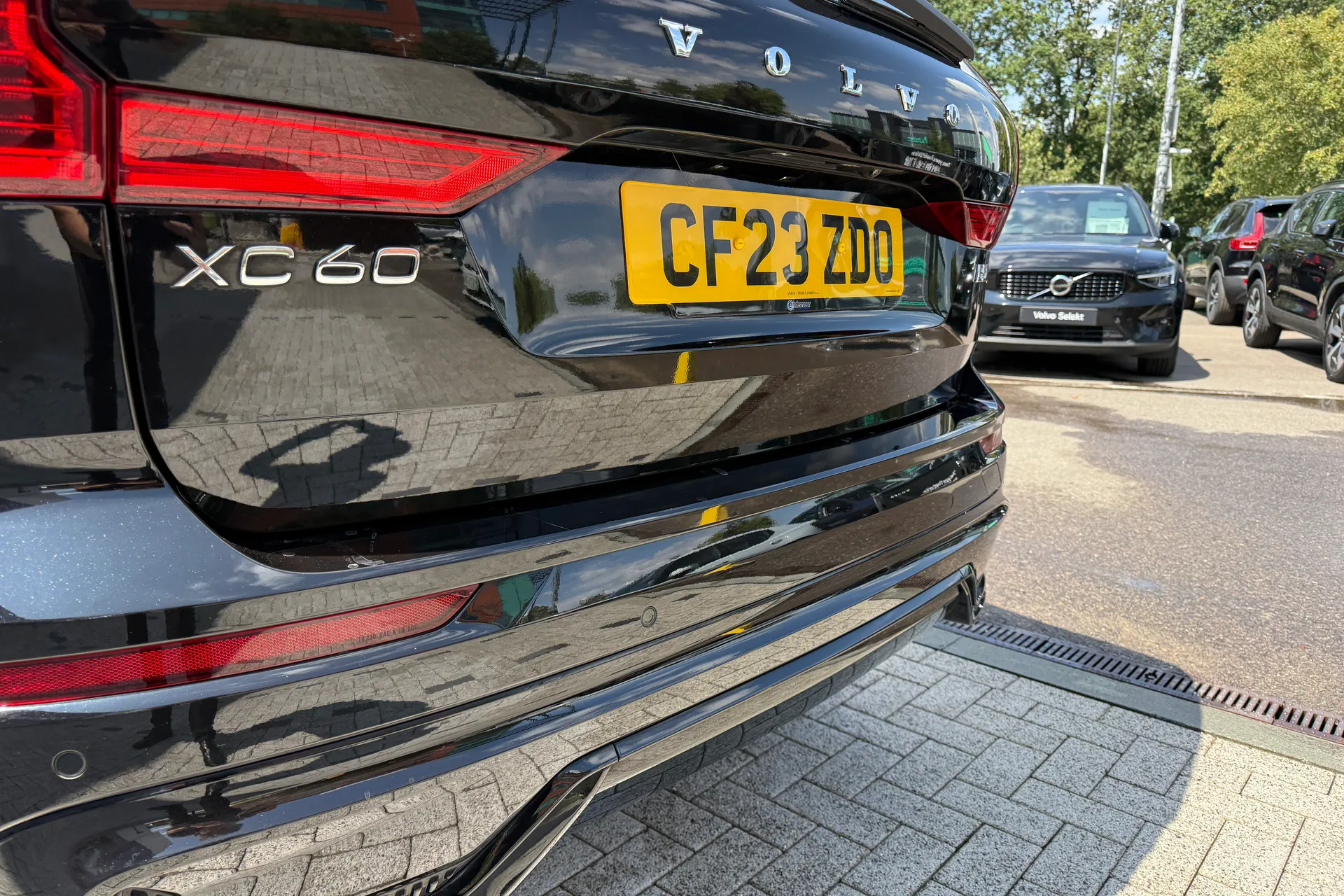 Volvo XC60 thumbnail image number 20