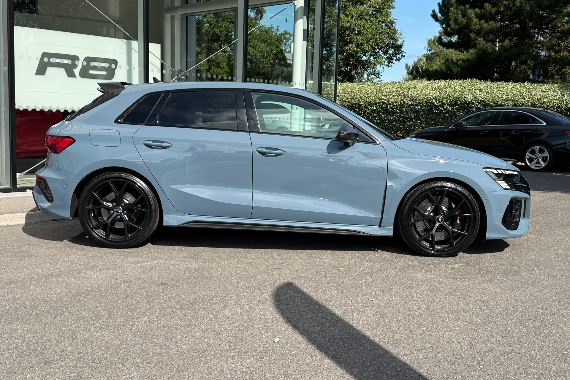 Audi RS3 thumbnail image number 2