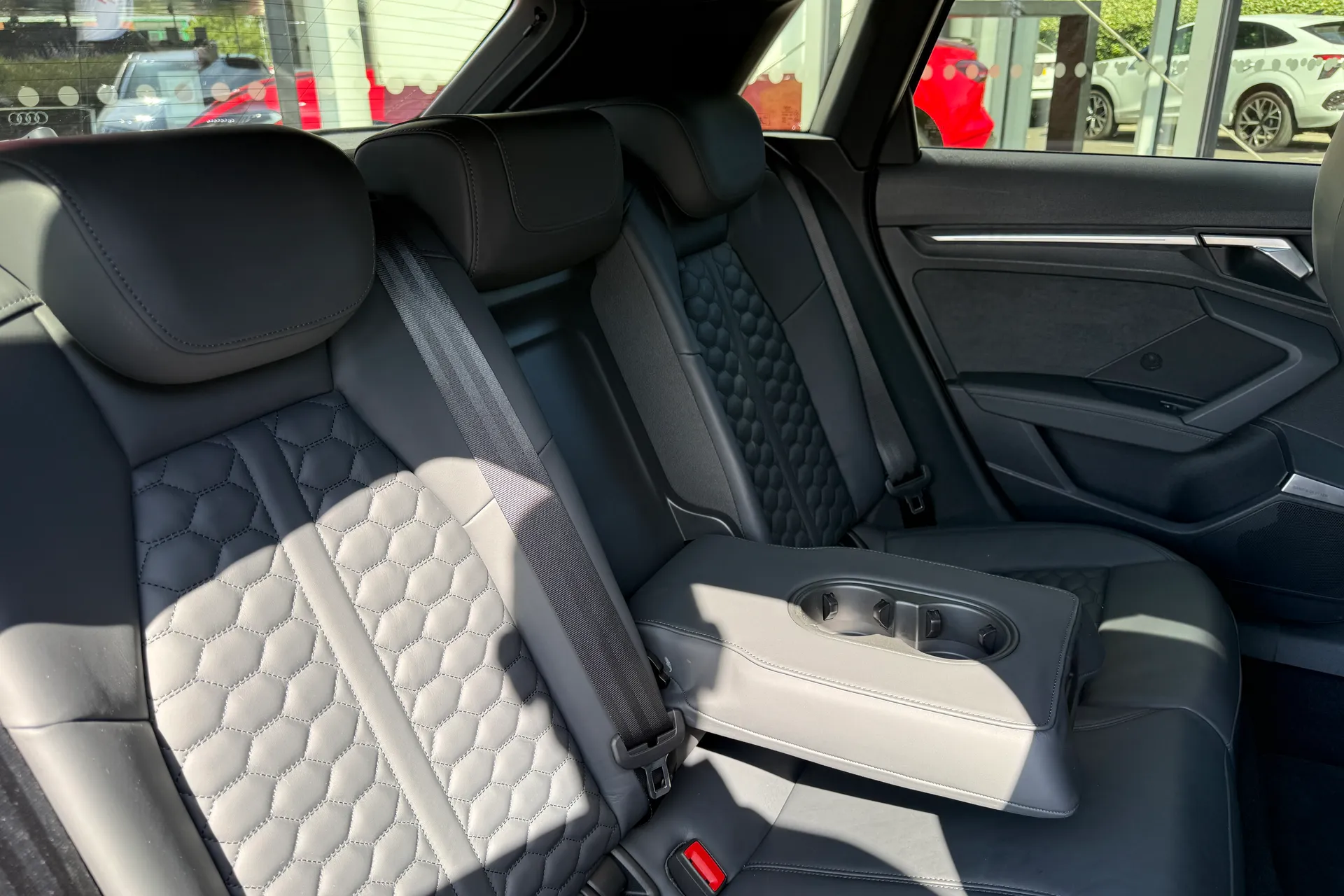 Audi RS3 thumbnail image number 47