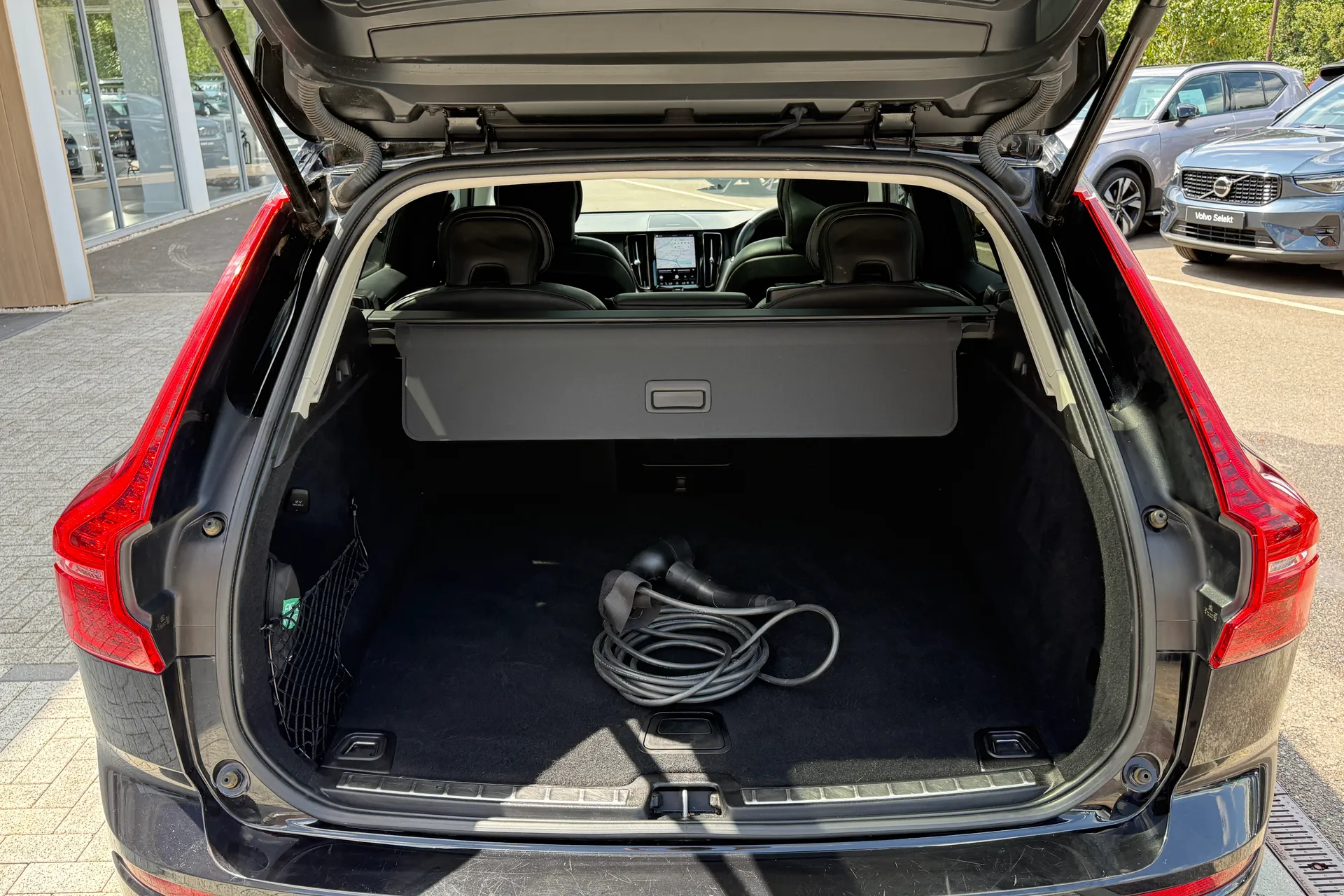 Volvo XC60 thumbnail image number 21