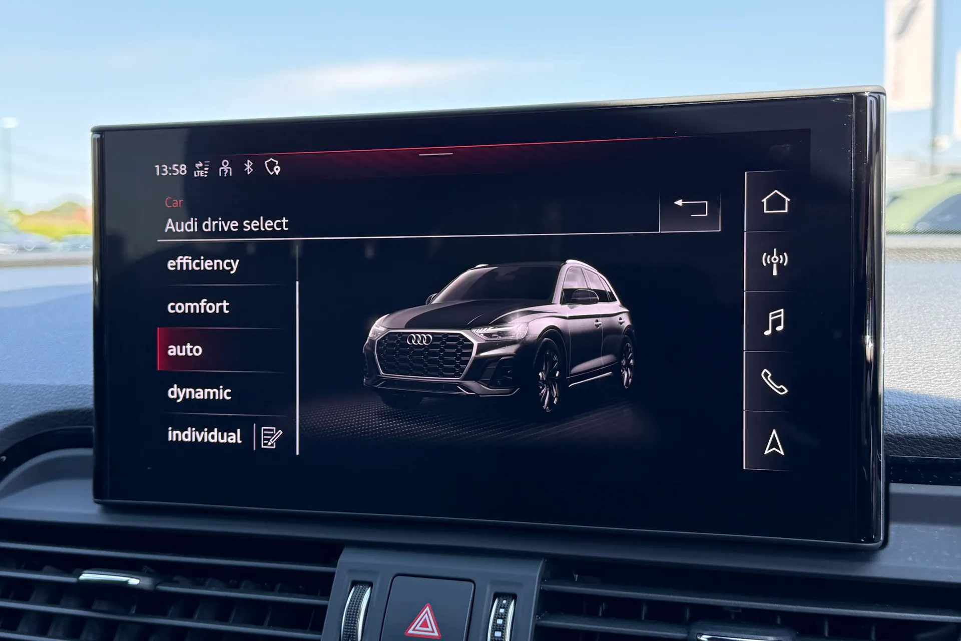 Audi Q5 thumbnail image number 13