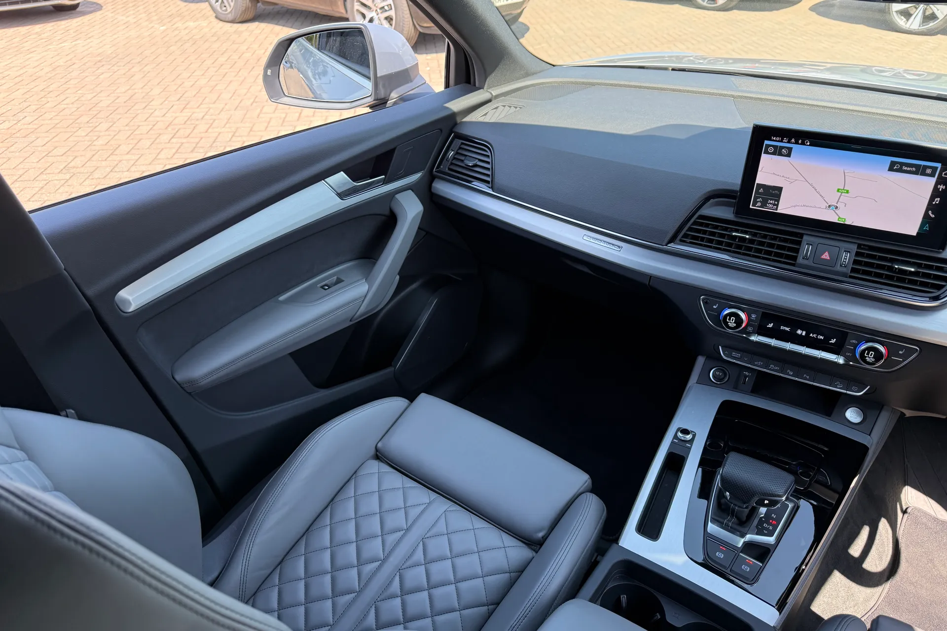 Audi Q5 thumbnail image number 42
