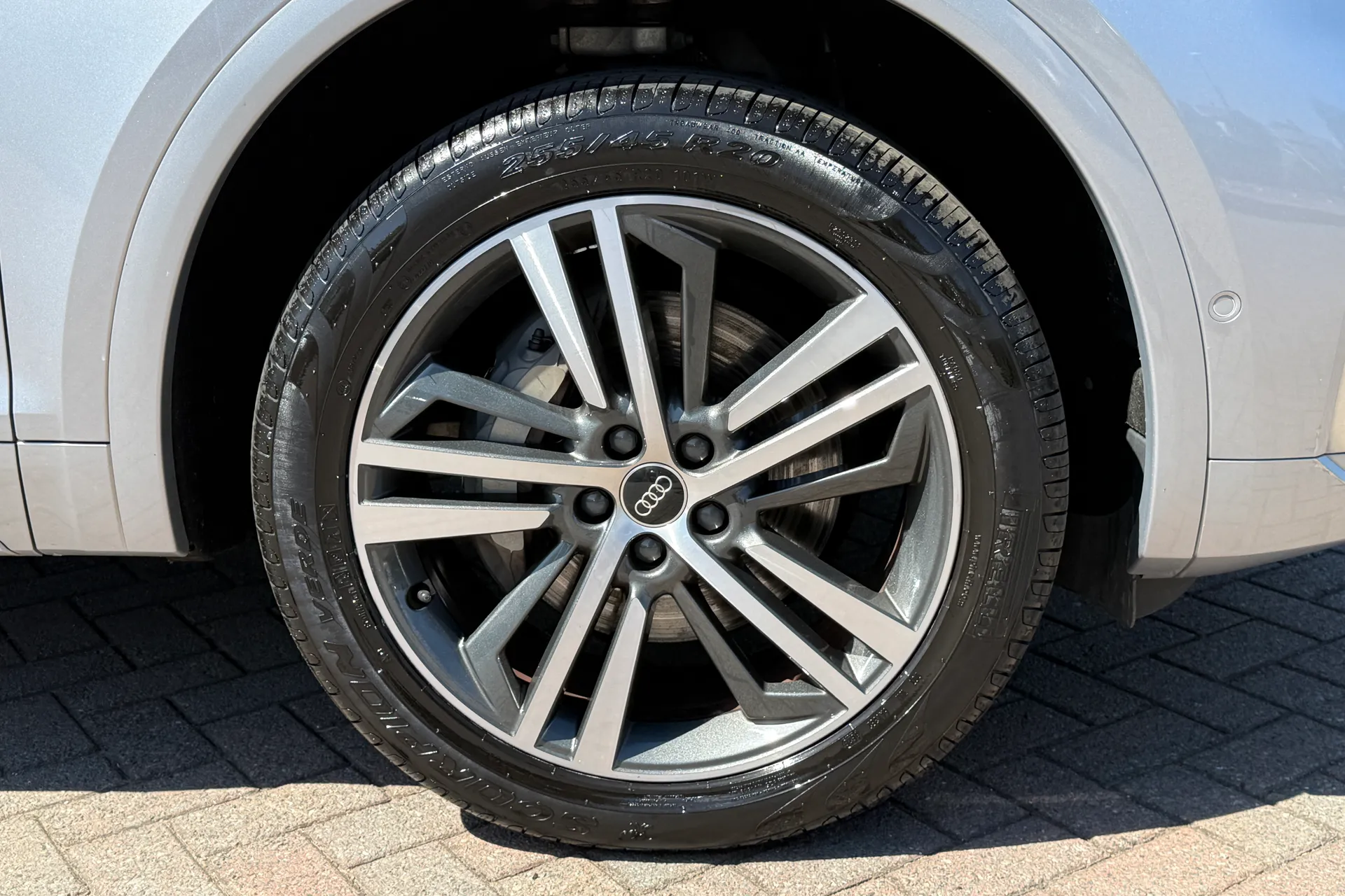 Audi Q5 thumbnail image number 52