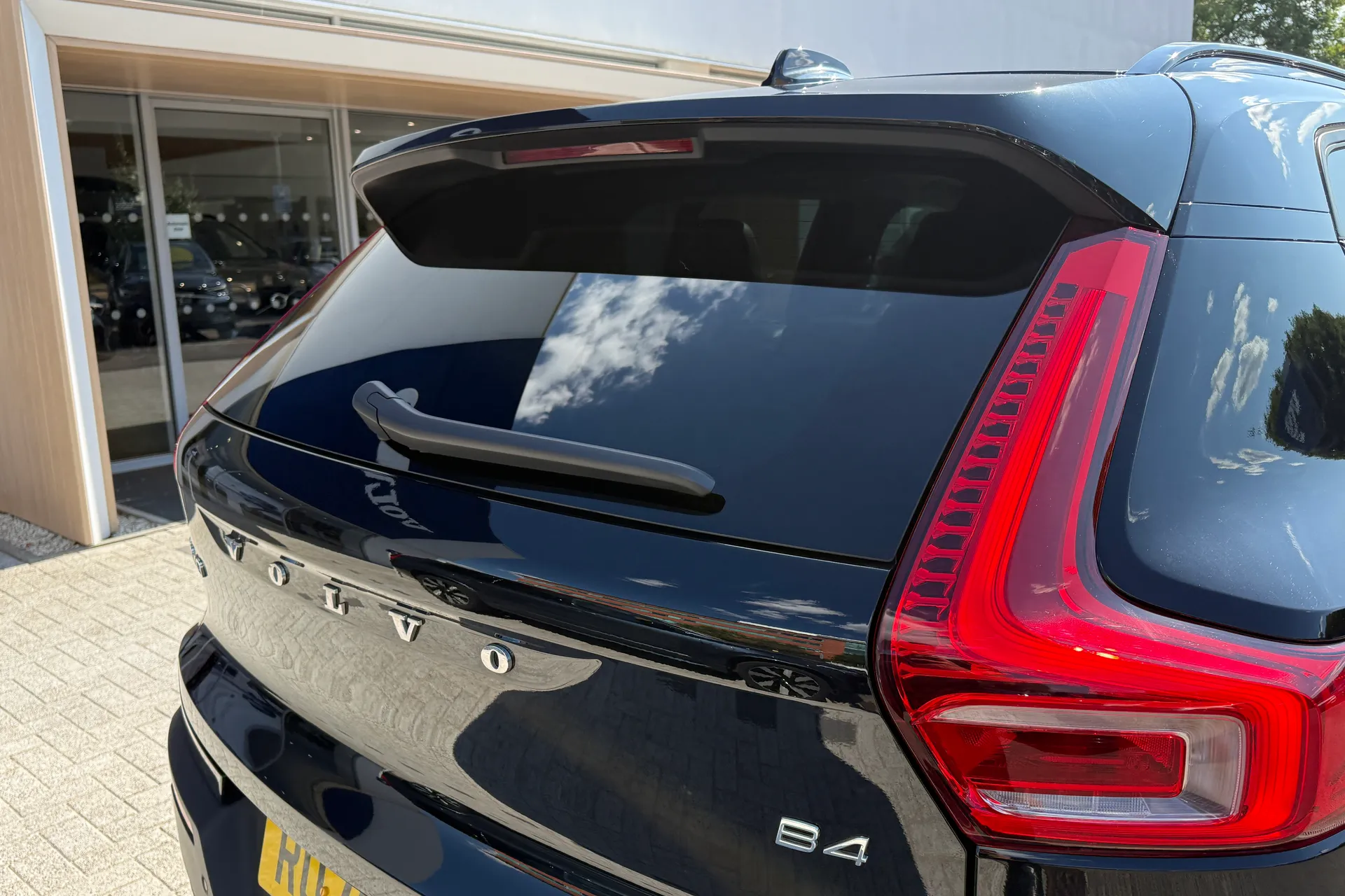 Volvo XC40 thumbnail image number 18