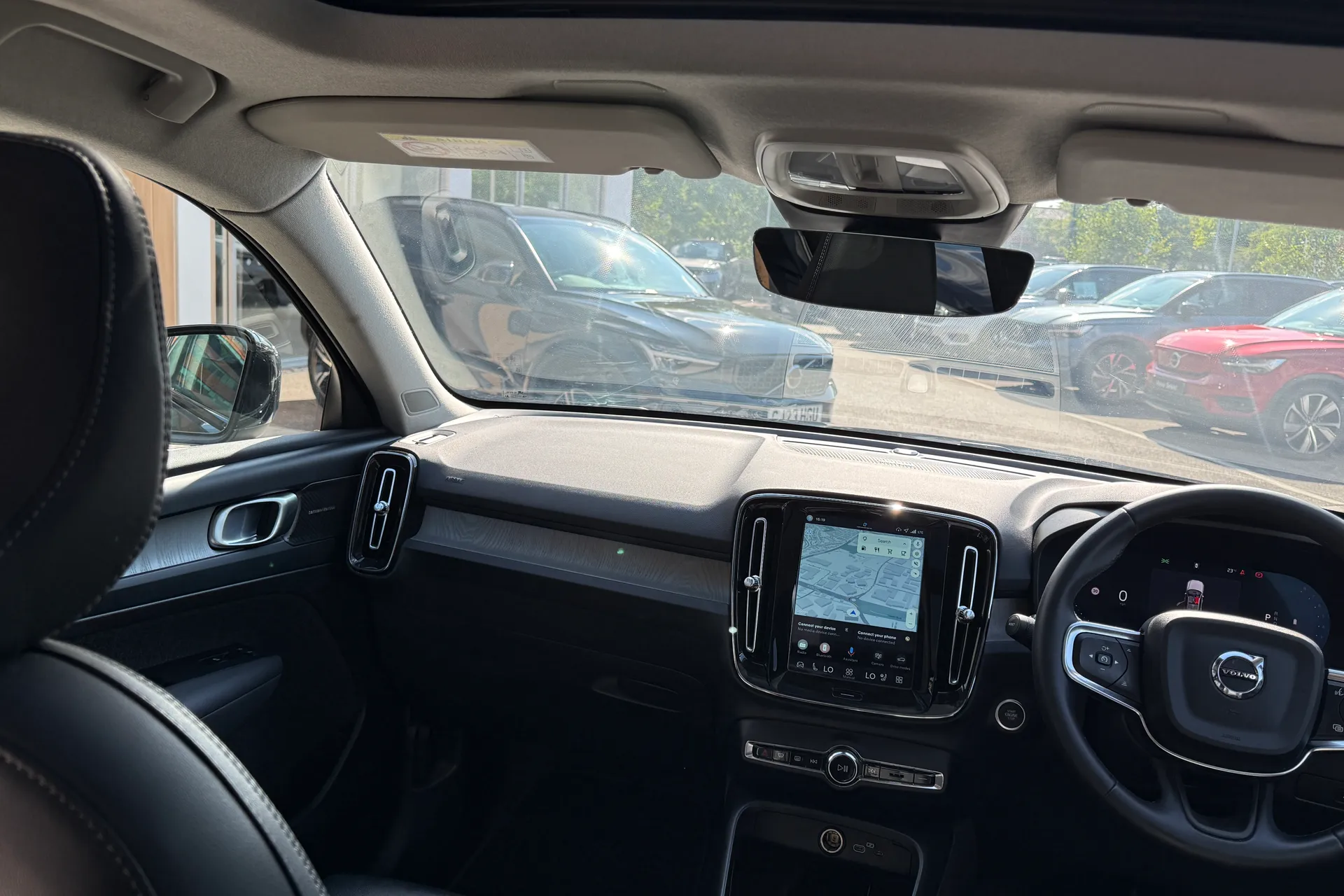 Volvo XC40 thumbnail image number 31