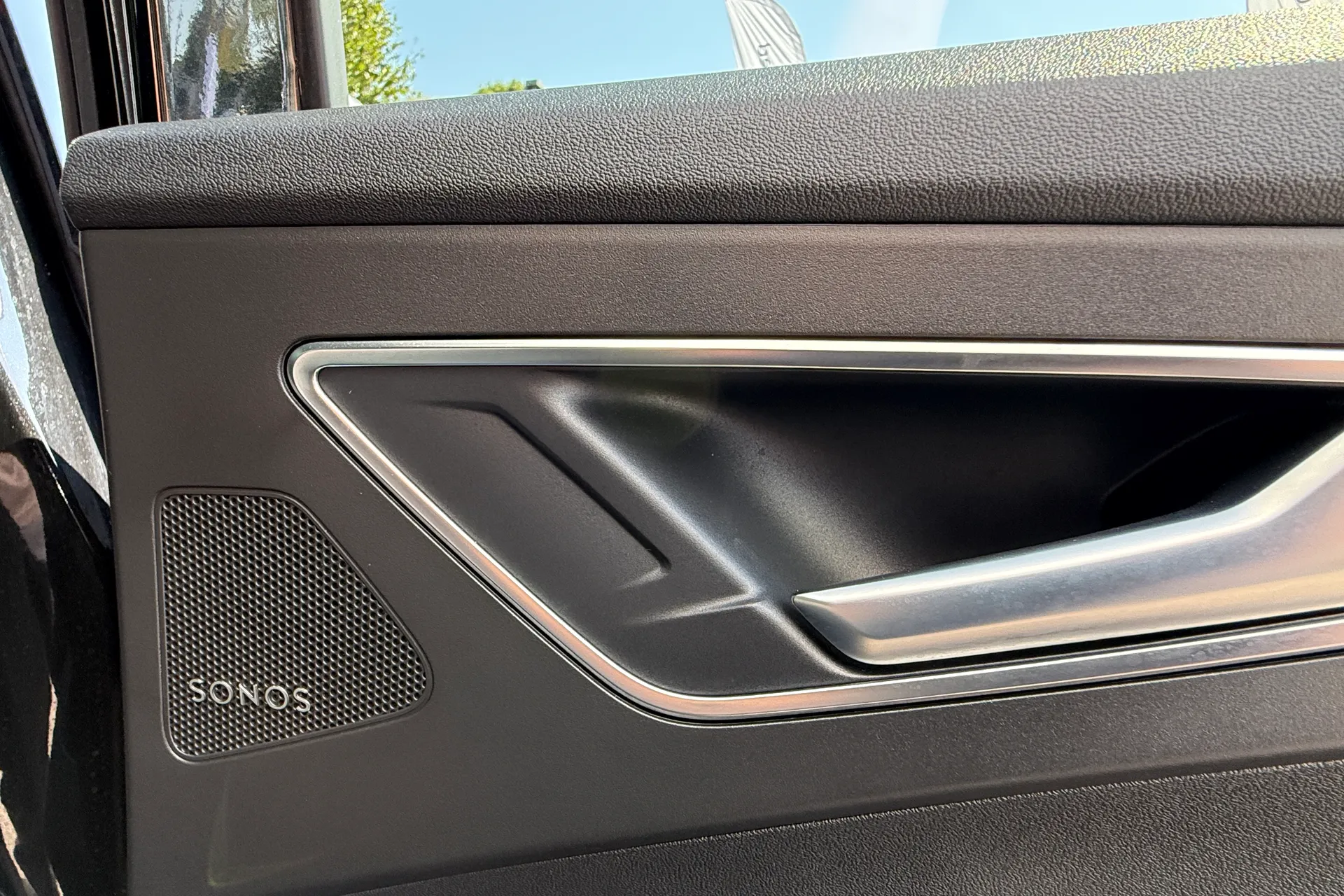 Audi Q4 thumbnail image number 27