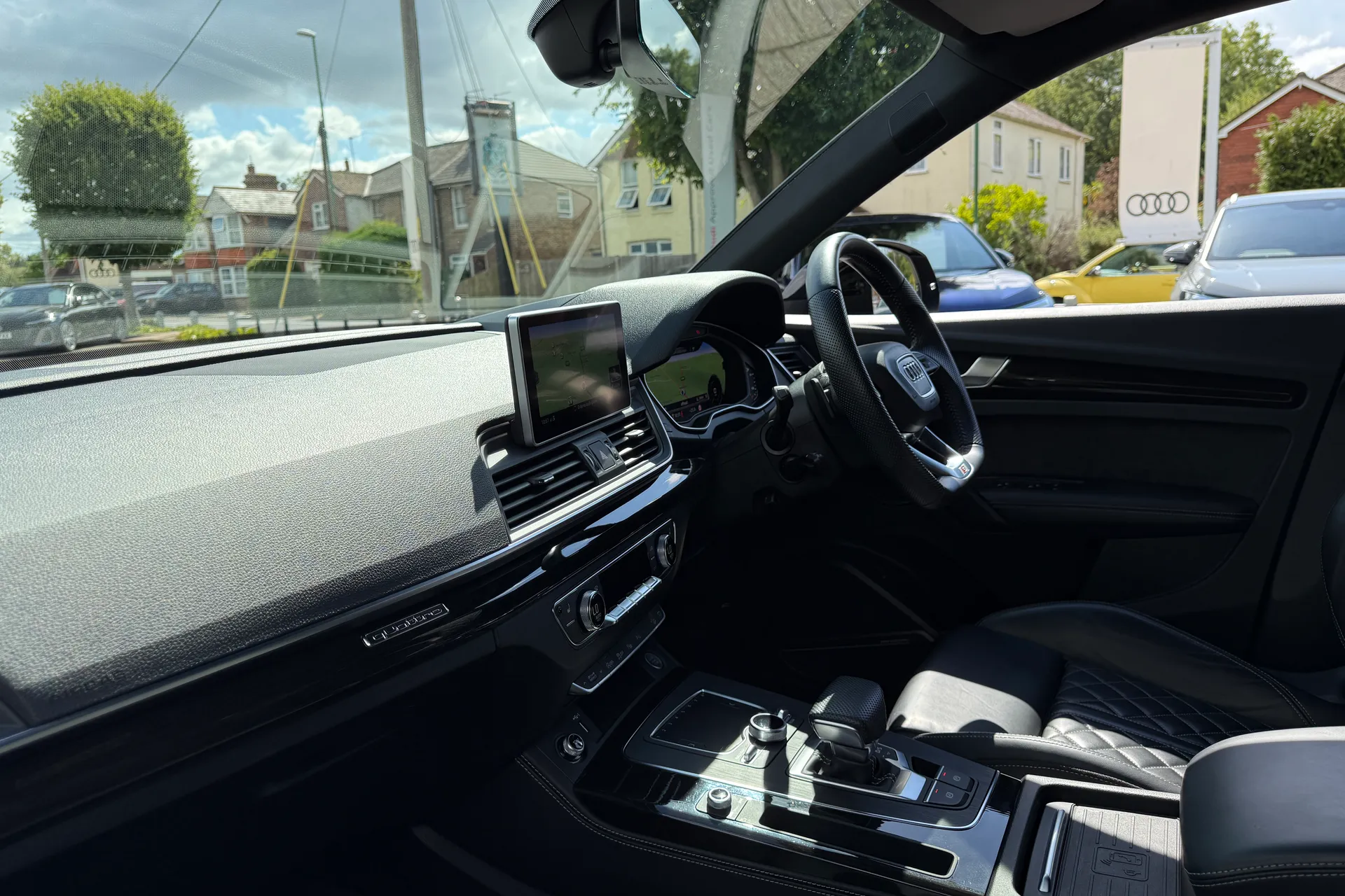 Audi Q5 thumbnail image number 36