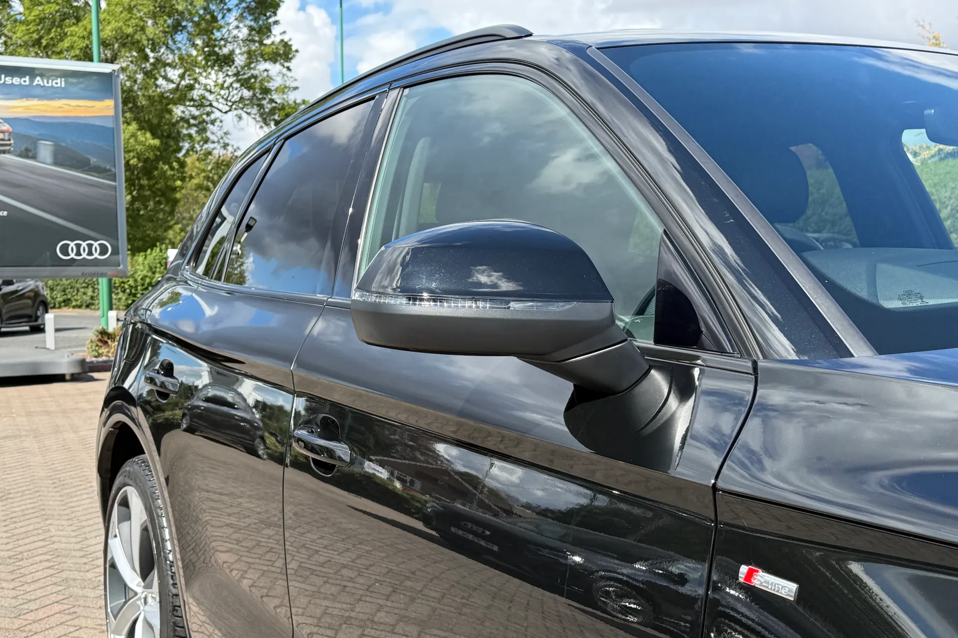 Audi Q5 thumbnail image number 61