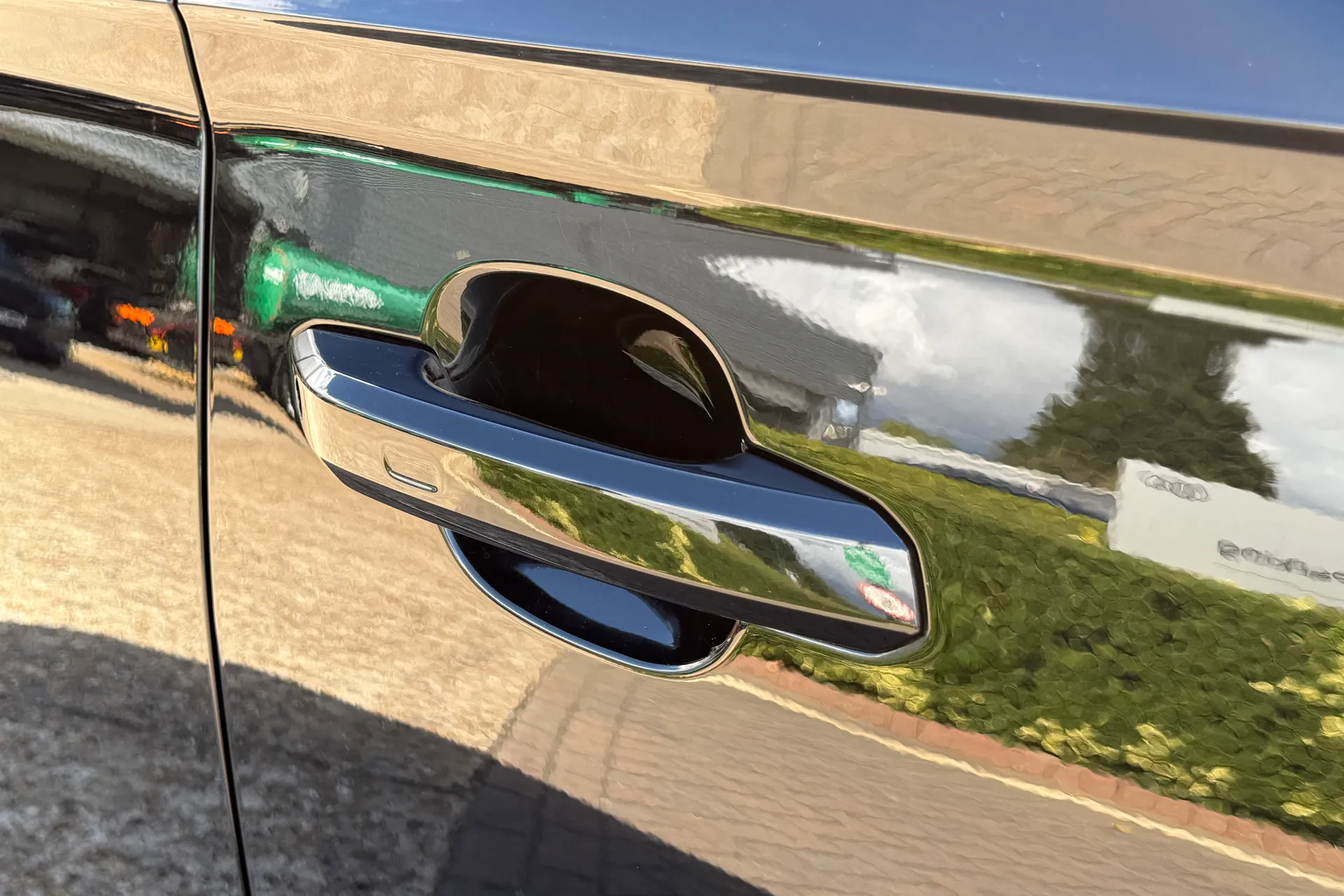 Audi Q5 thumbnail image number 65