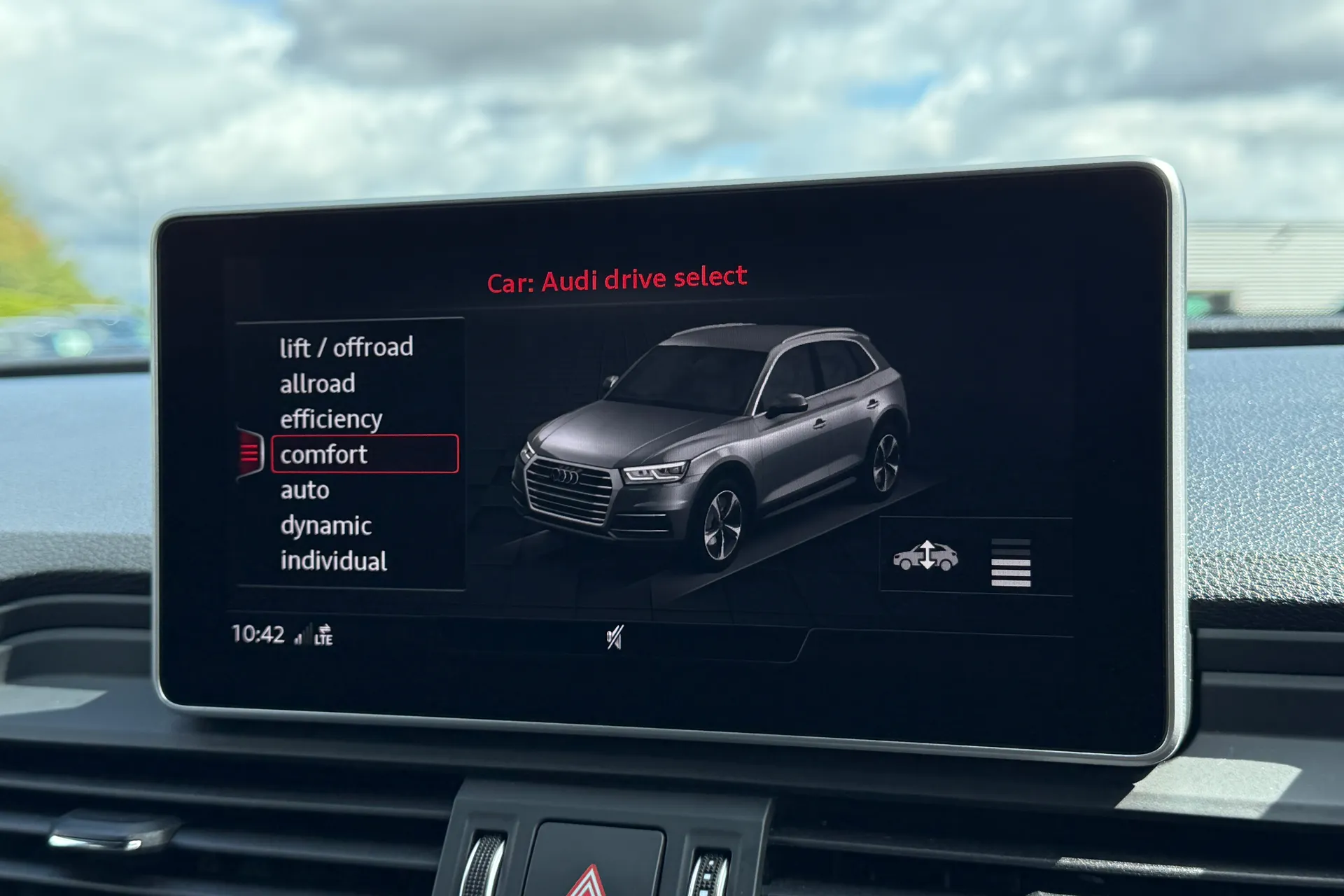 Audi Q5 thumbnail image number 13