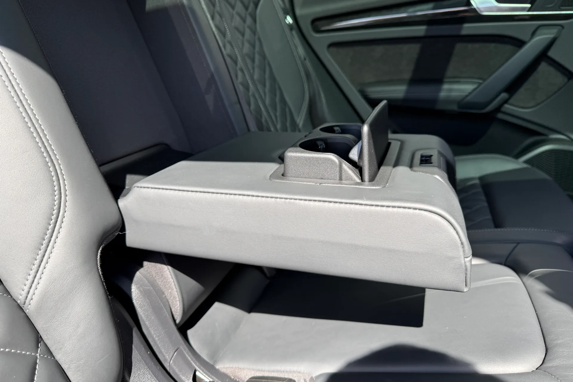 Audi Q5 thumbnail image number 57